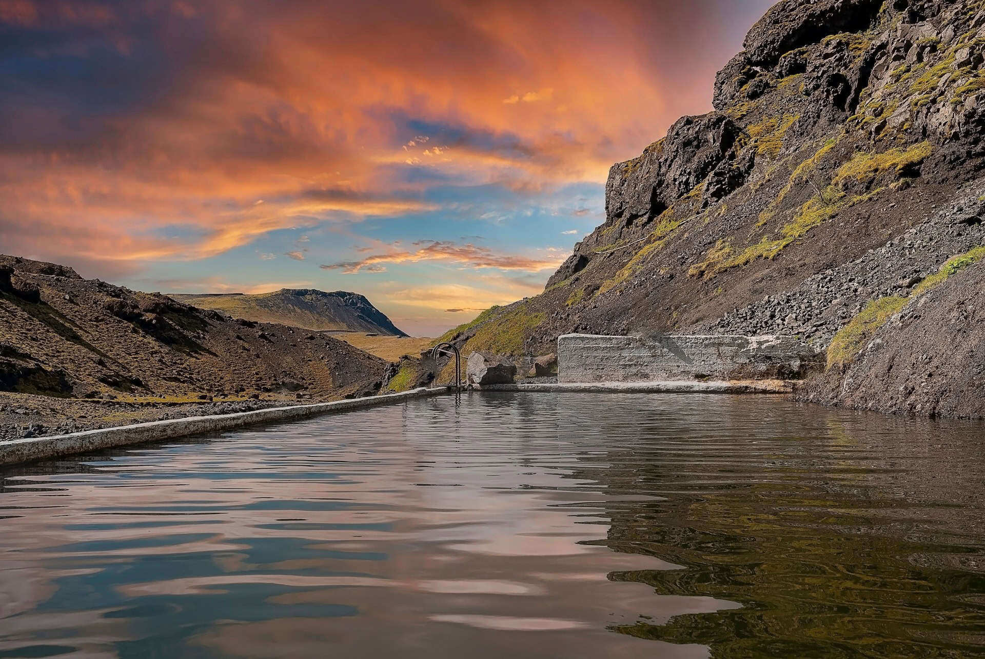 seljavallalaug meilleures sources eaux chaudes islande