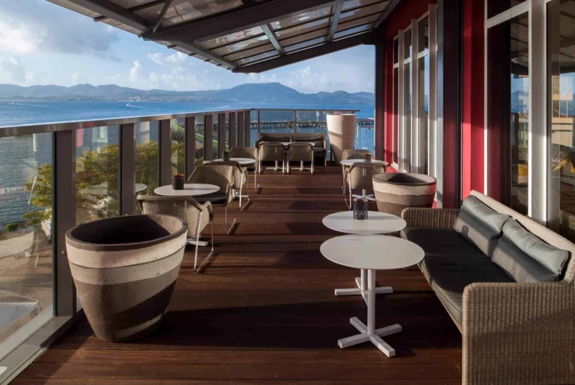 simon hotel
