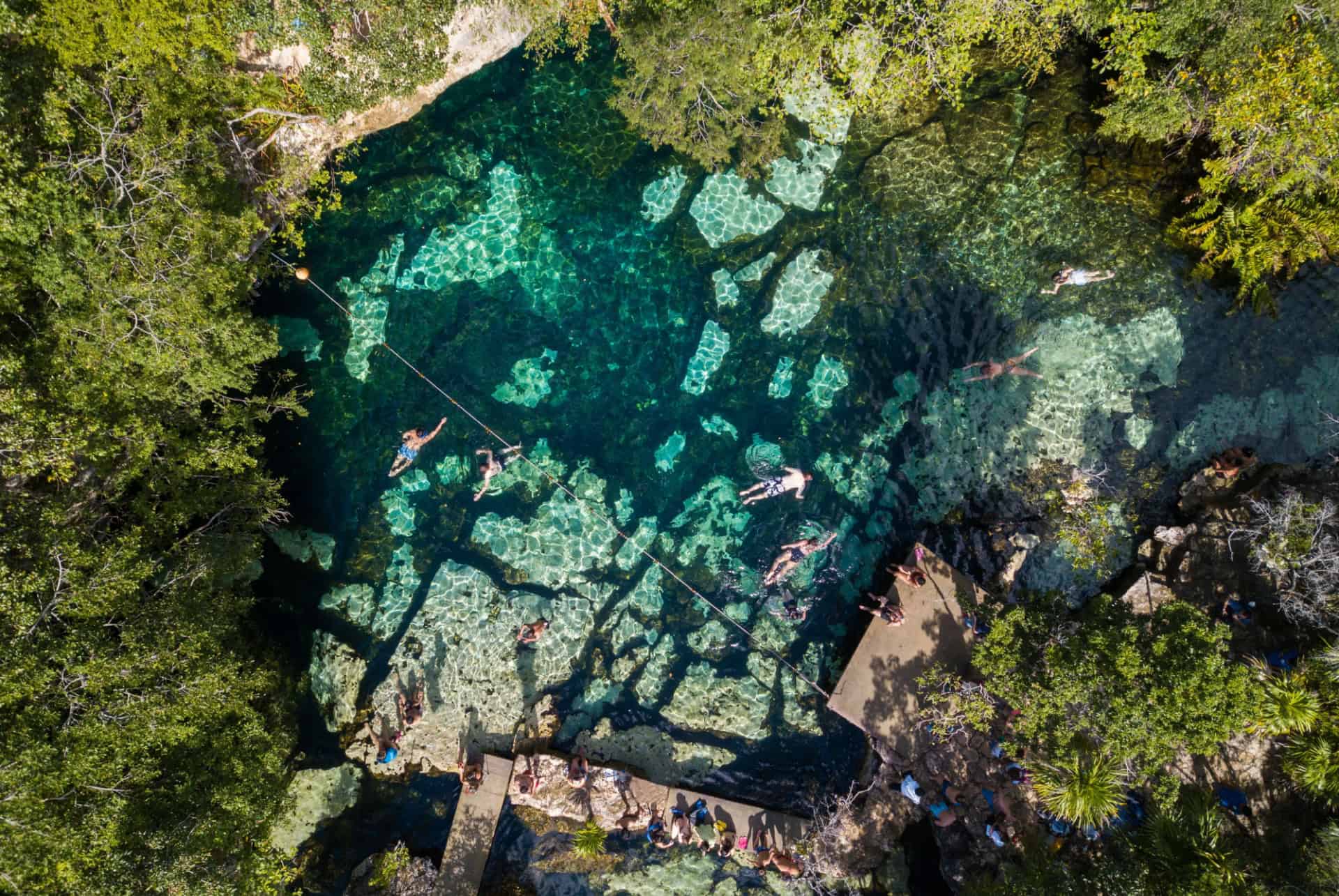 cenote azul
