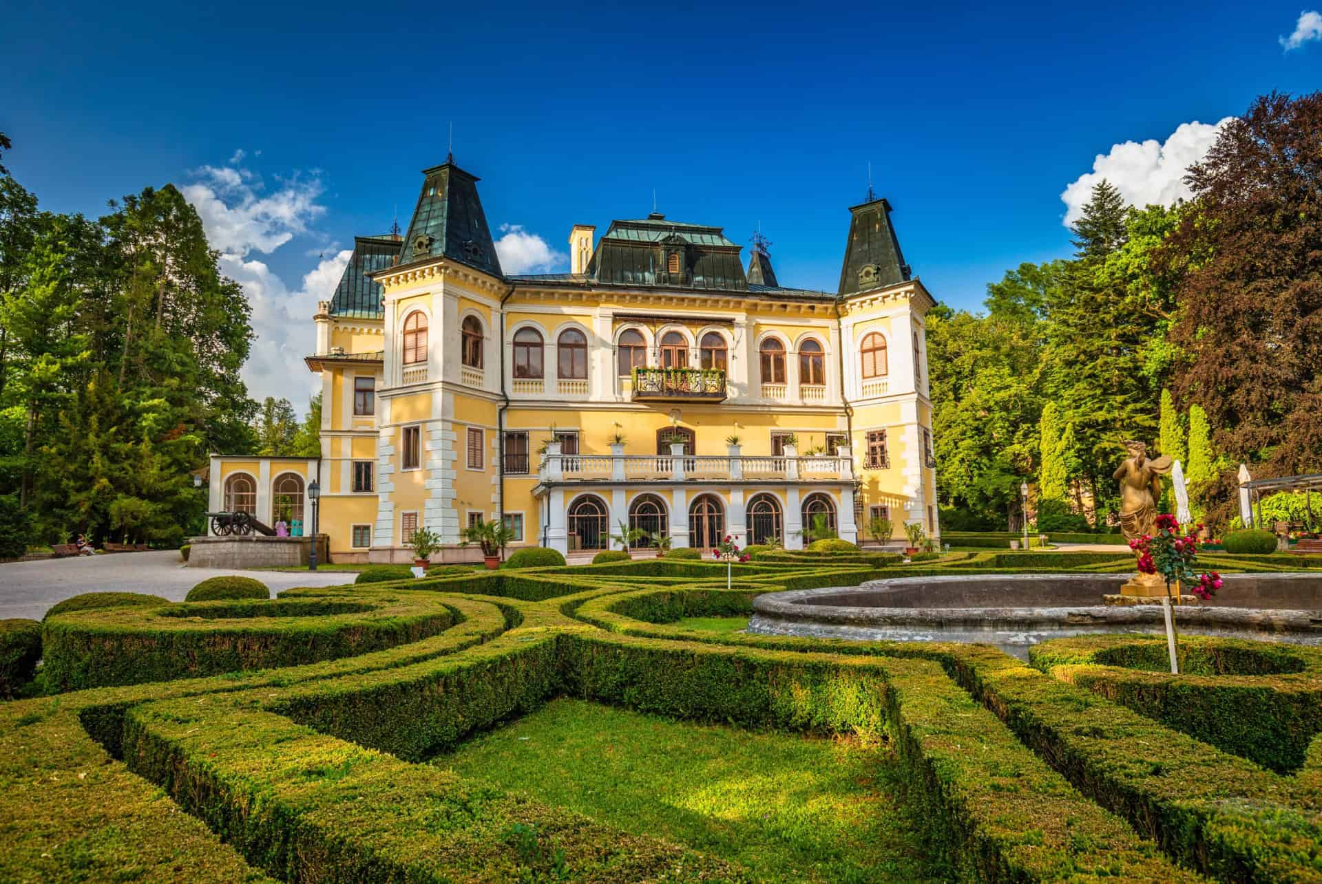 chateau de betliar