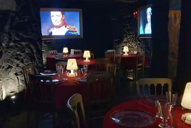 L'expérience de la grotte de Napoléon avec un repas corse