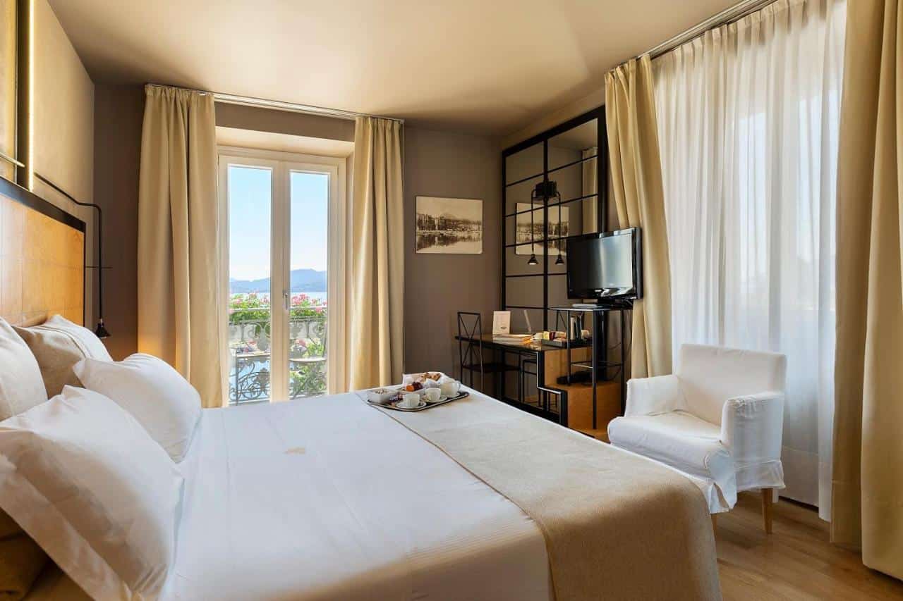 casa alle colonne hotel ancora