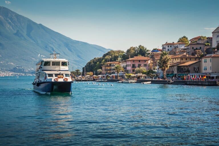 Croisière d'une demi-journée avec déjeuner