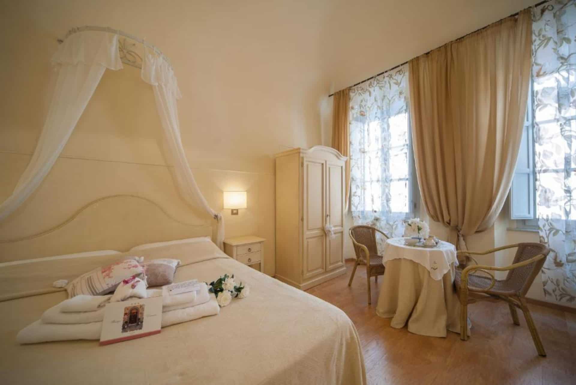 hotel albergo etruria volterra