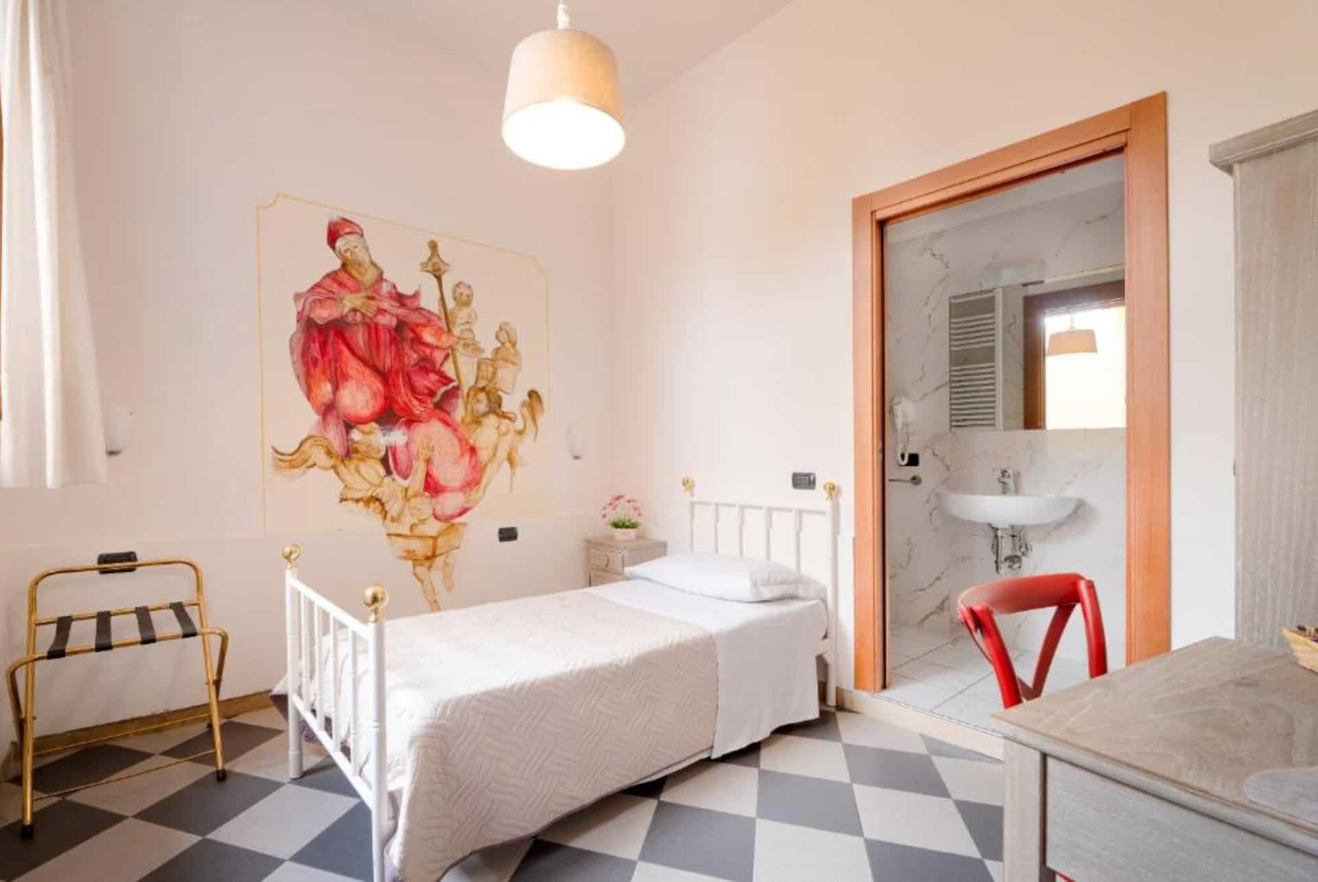 hotel archi rossi