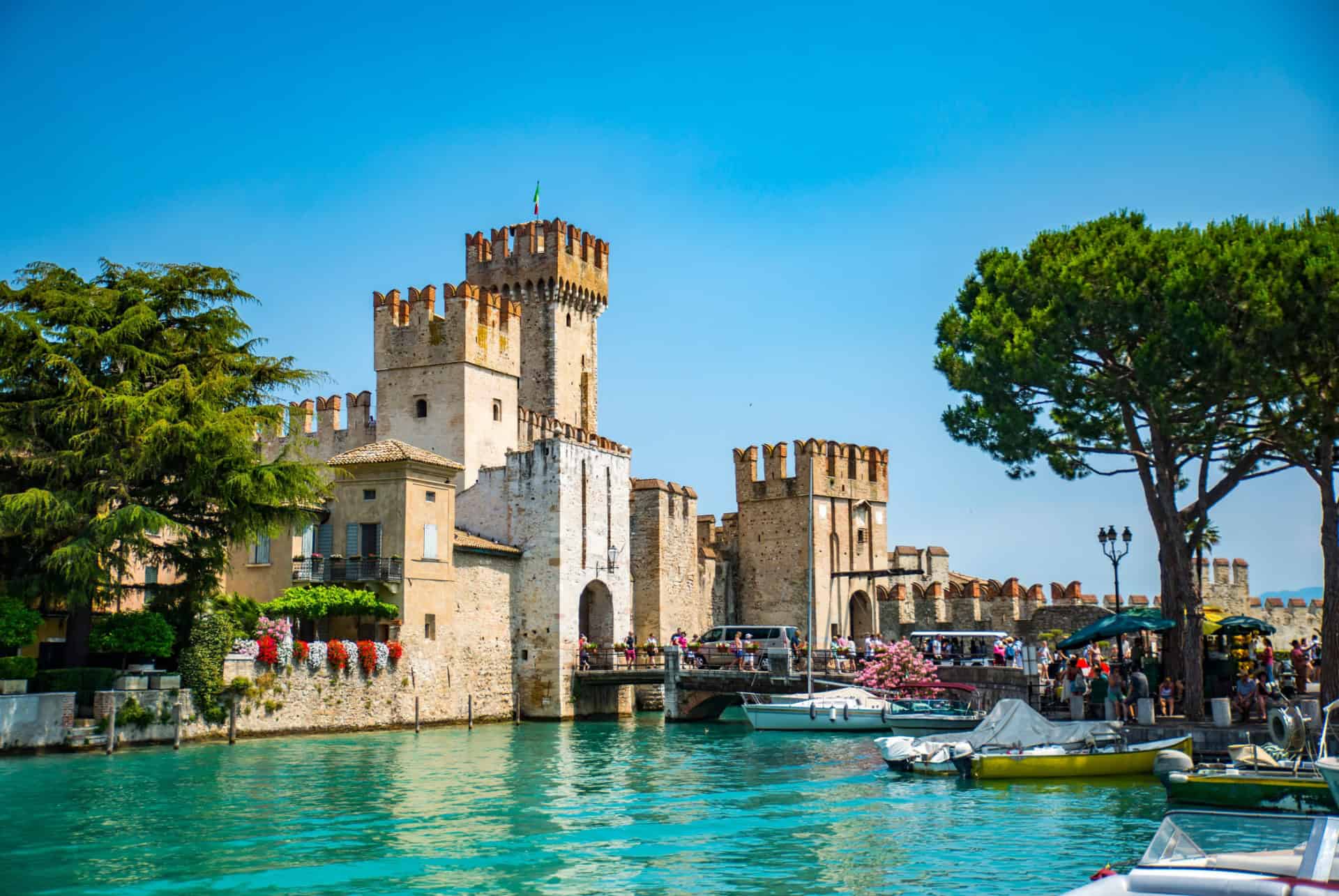 lac de garde sirmione