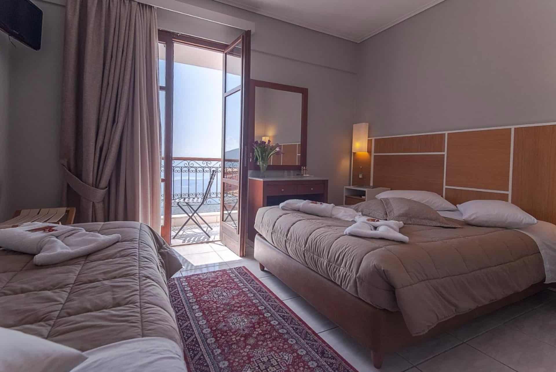ou dormir pendant un road trip en grece fedriades delphi hotel