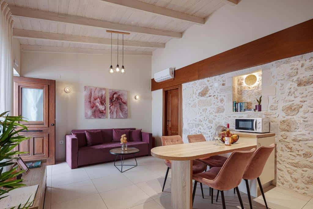 philikon luxury suites road trip crete