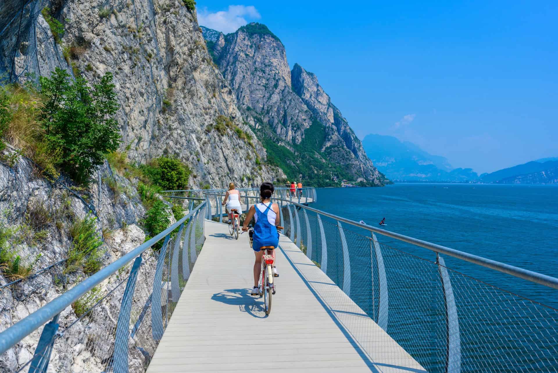 piste cyclable lac de garde