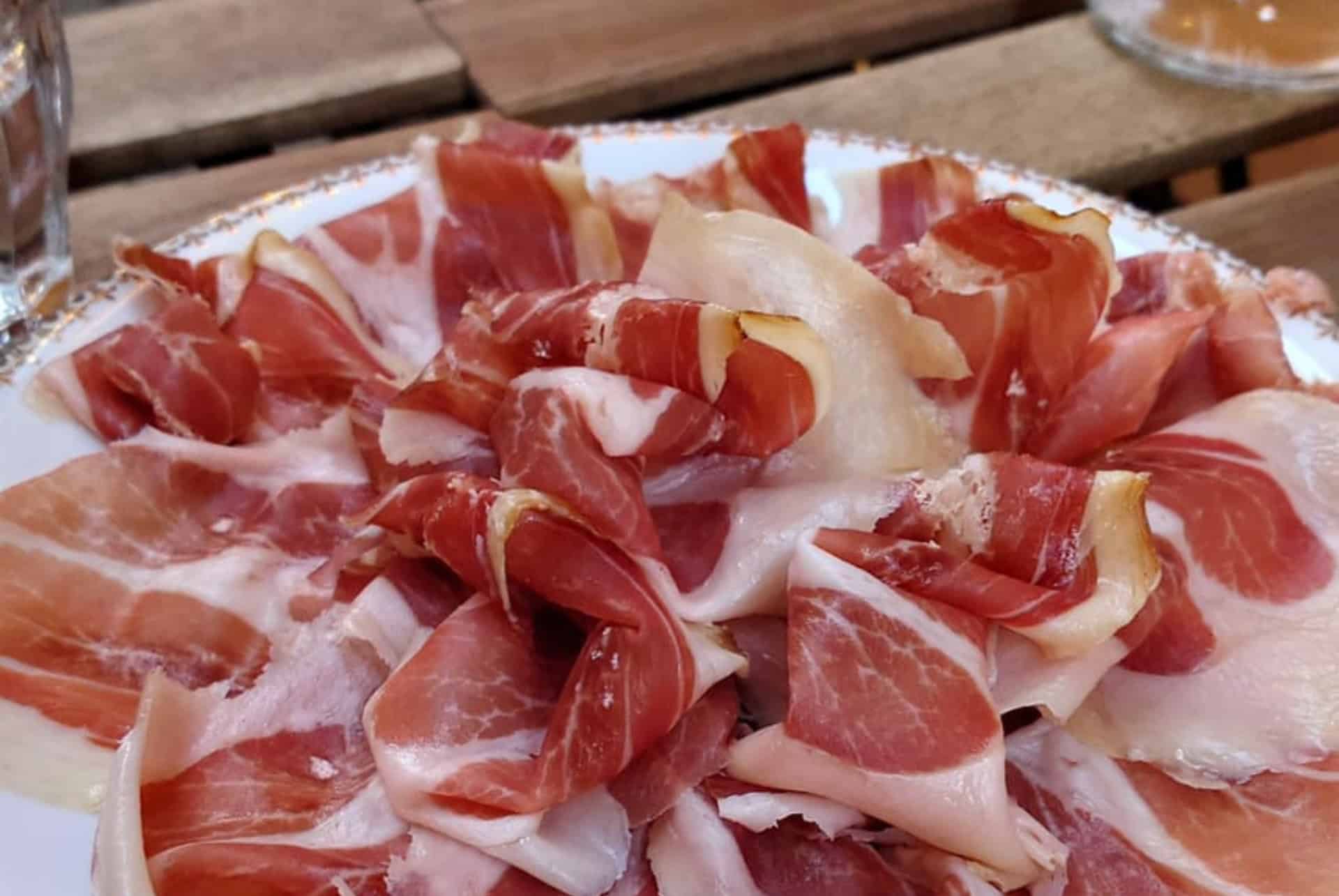 plateau de charcuterie a ajaccio