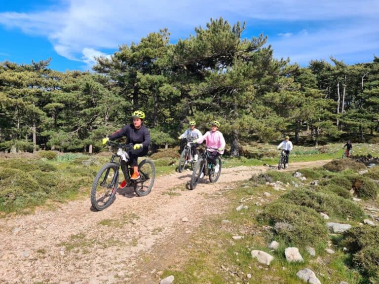 Randonnée en VTT électrique dans l'Ospedale