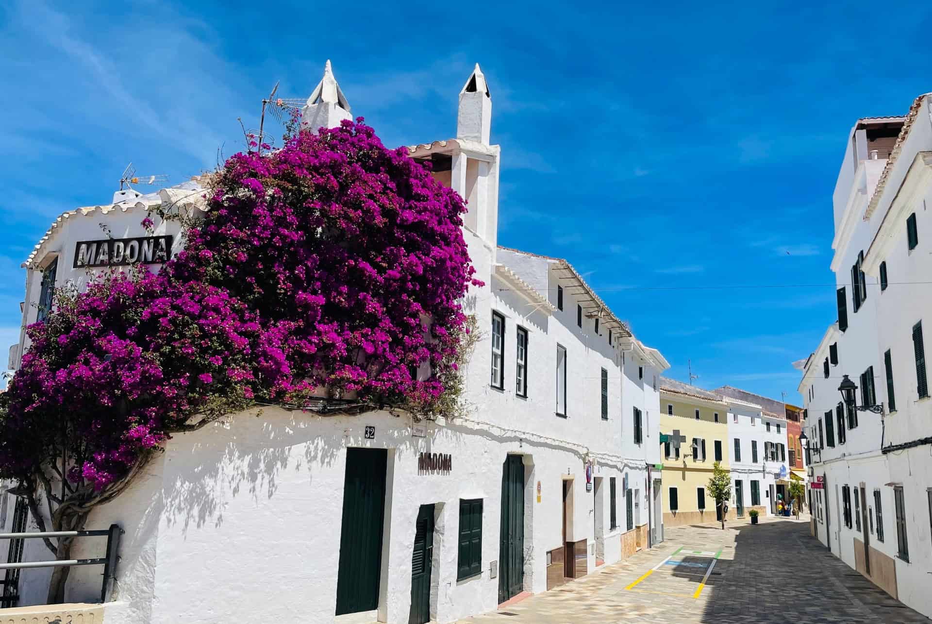 Es Mercadal village minorque en 7 jours