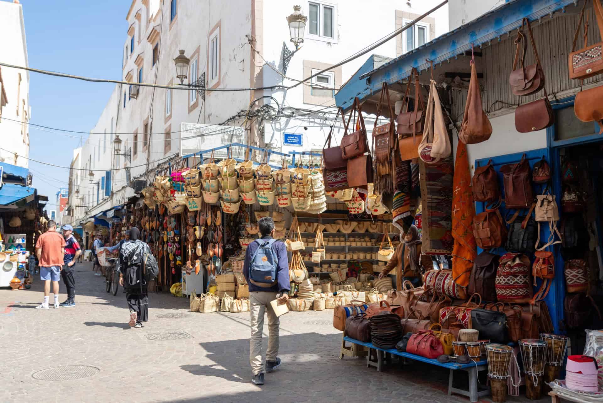 que faire a essaouira visiter les souks