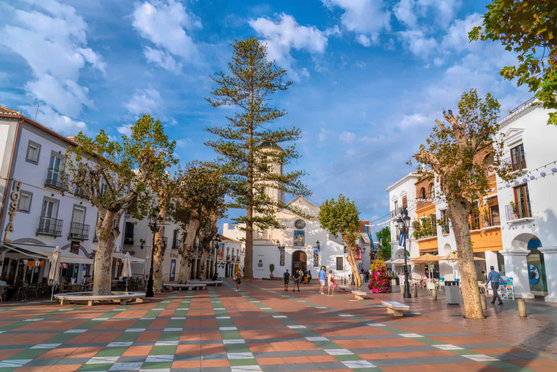 place d'espagne visiter nerja