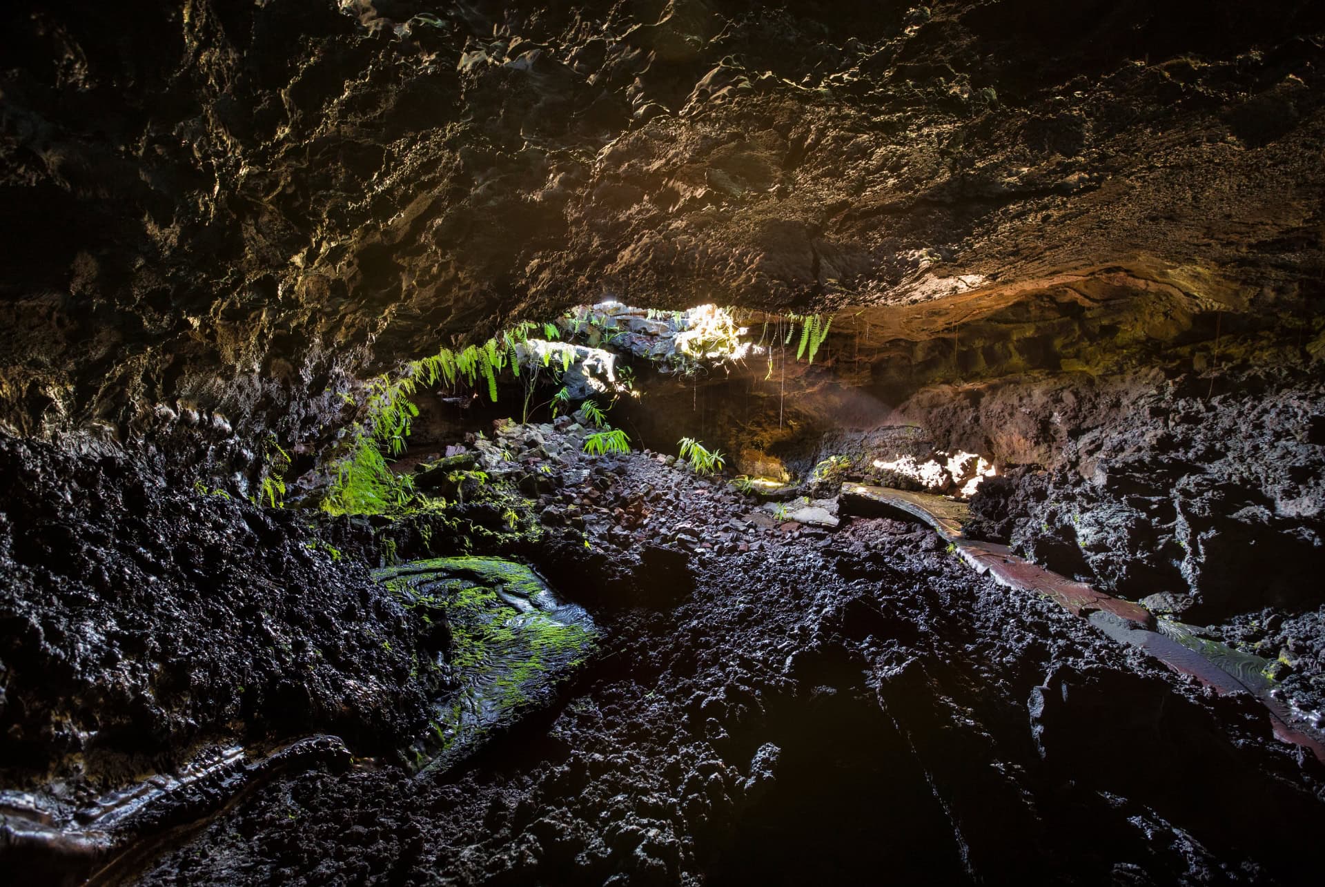 tunnels lave piton de la fournaise