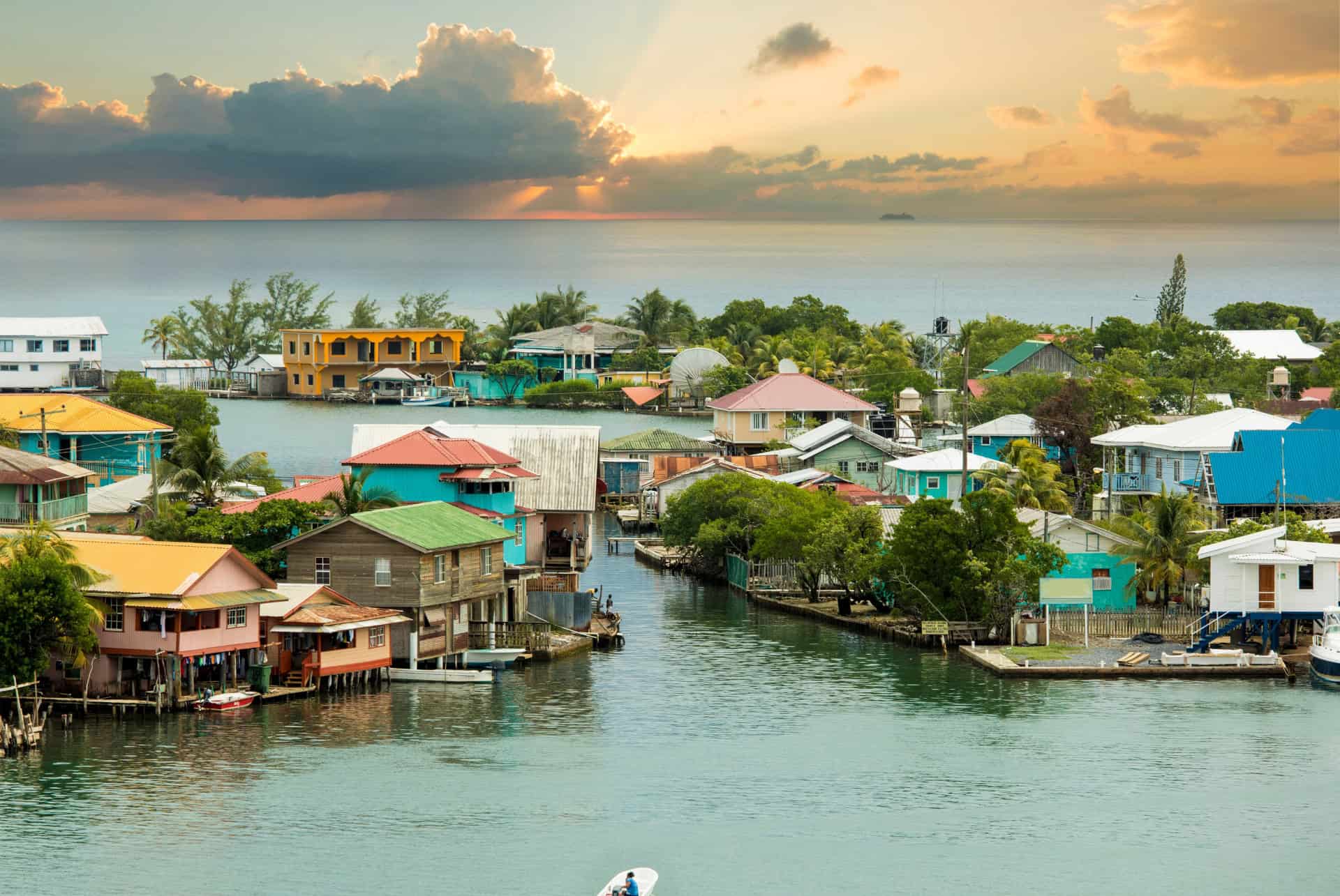 village que faire roatan