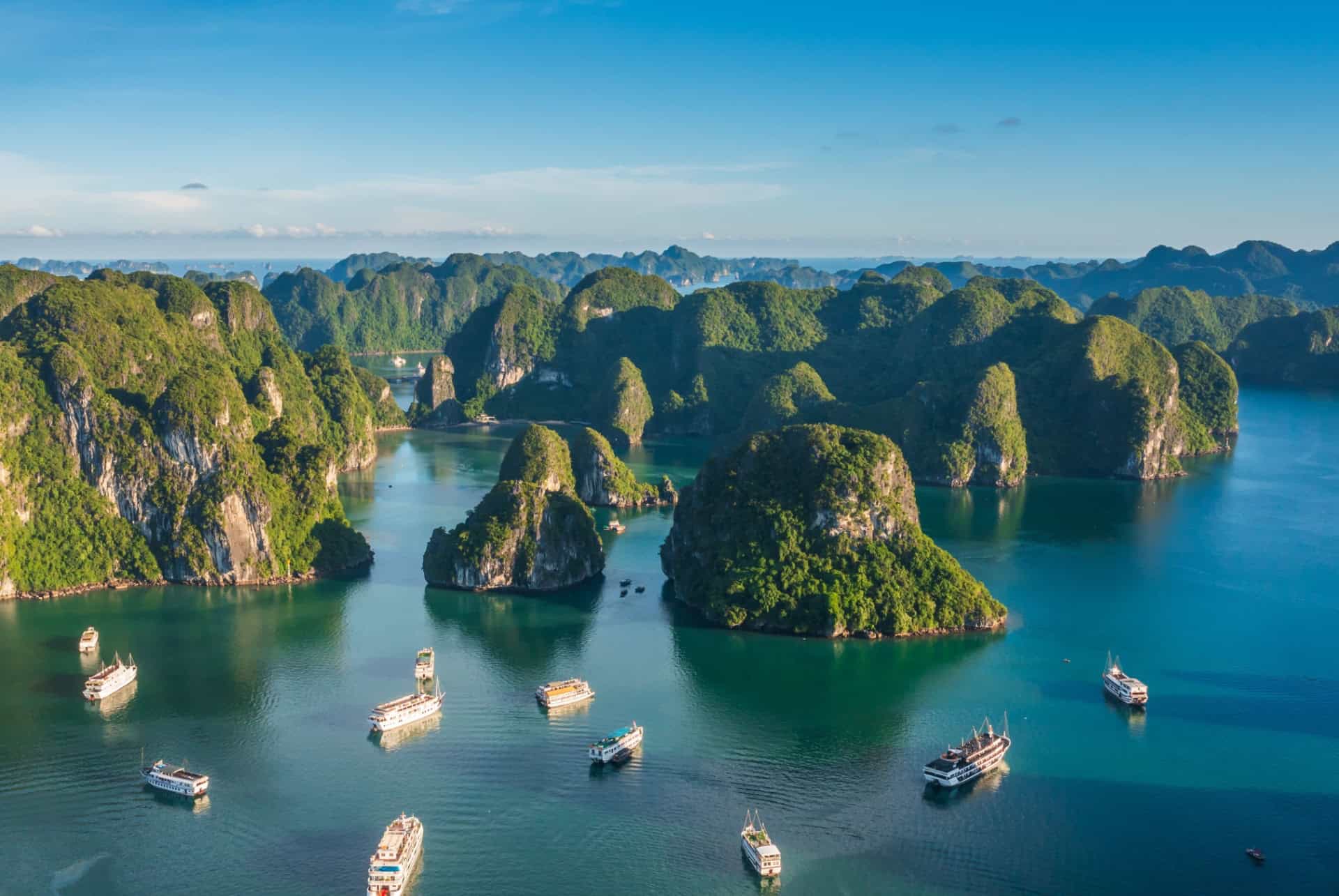 baie halong vietnam en mars