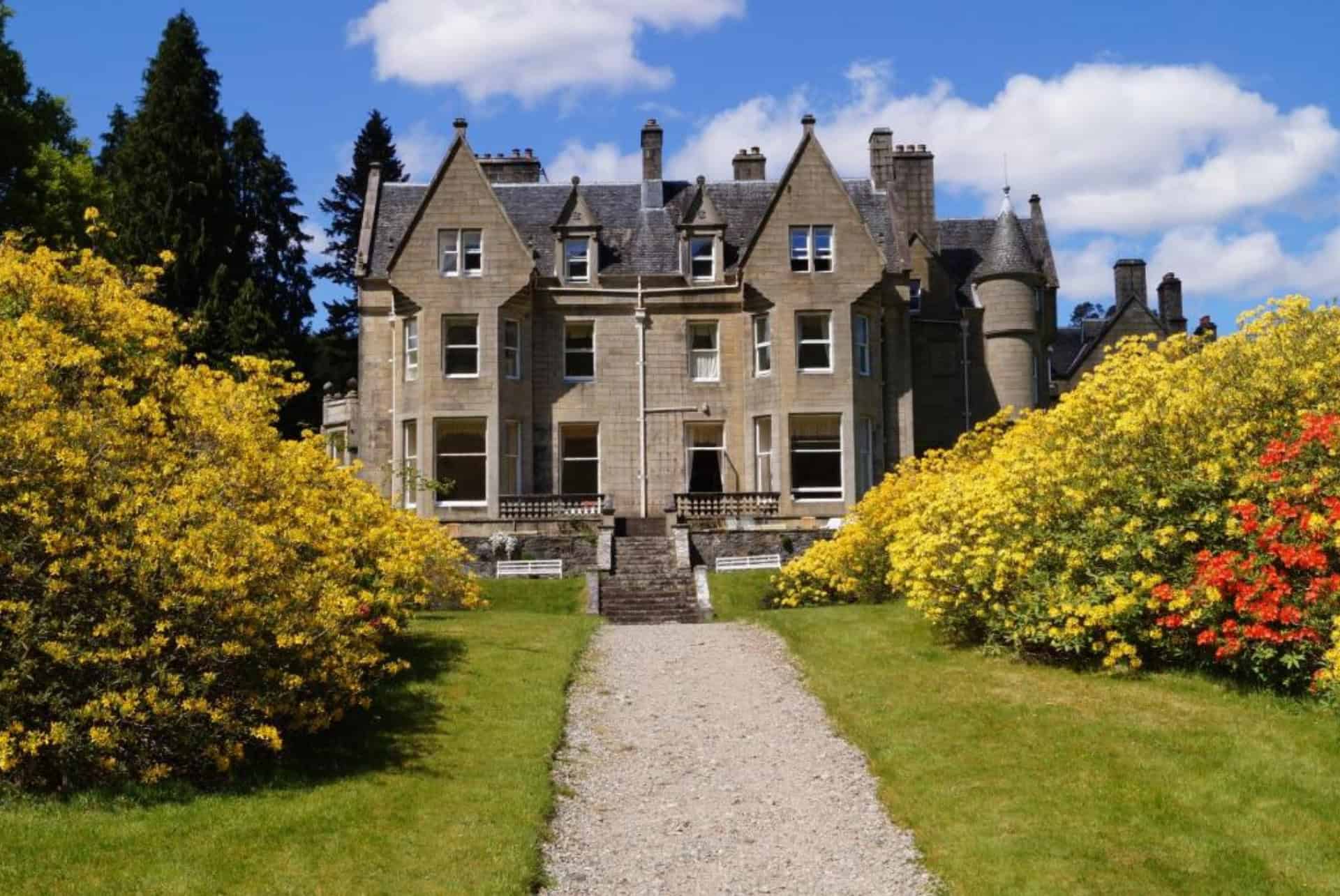 glengarry castle hotel