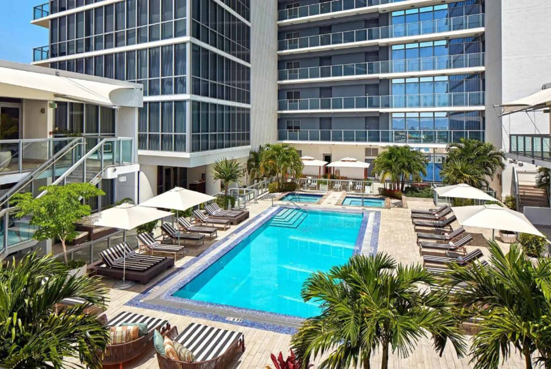 grayson hotel miami downtown piscine
