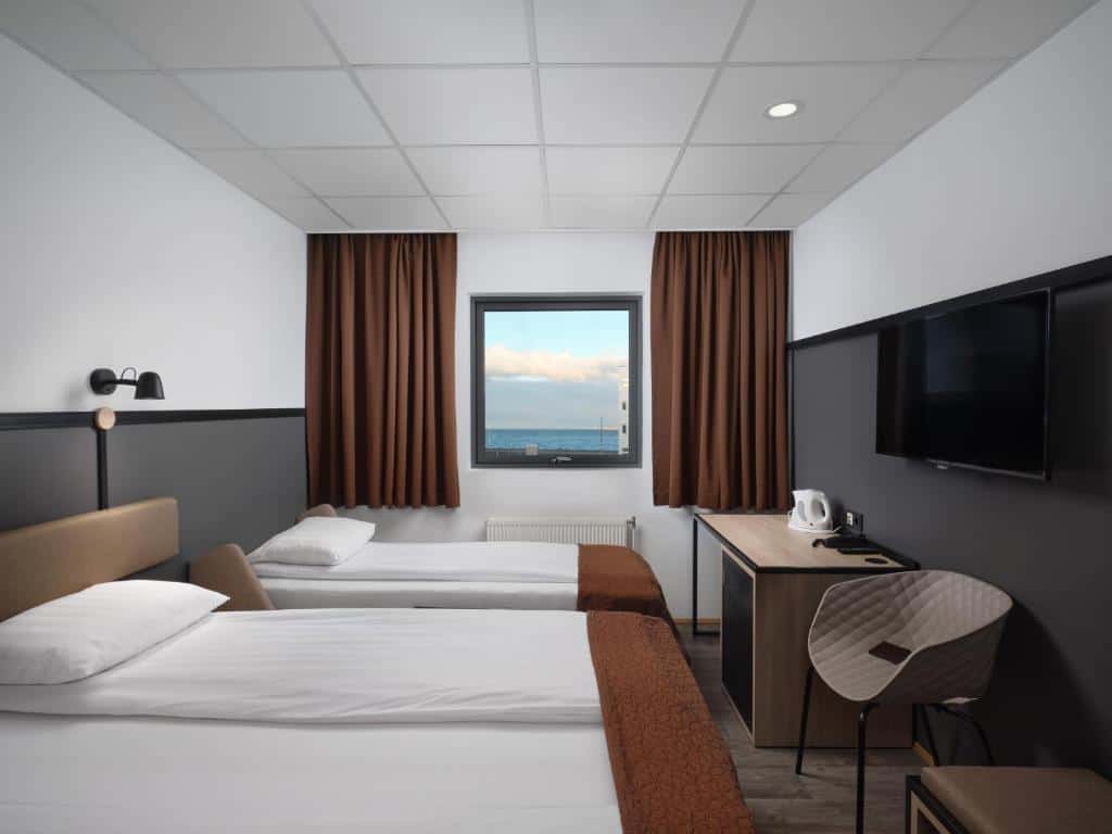 hotel cabin