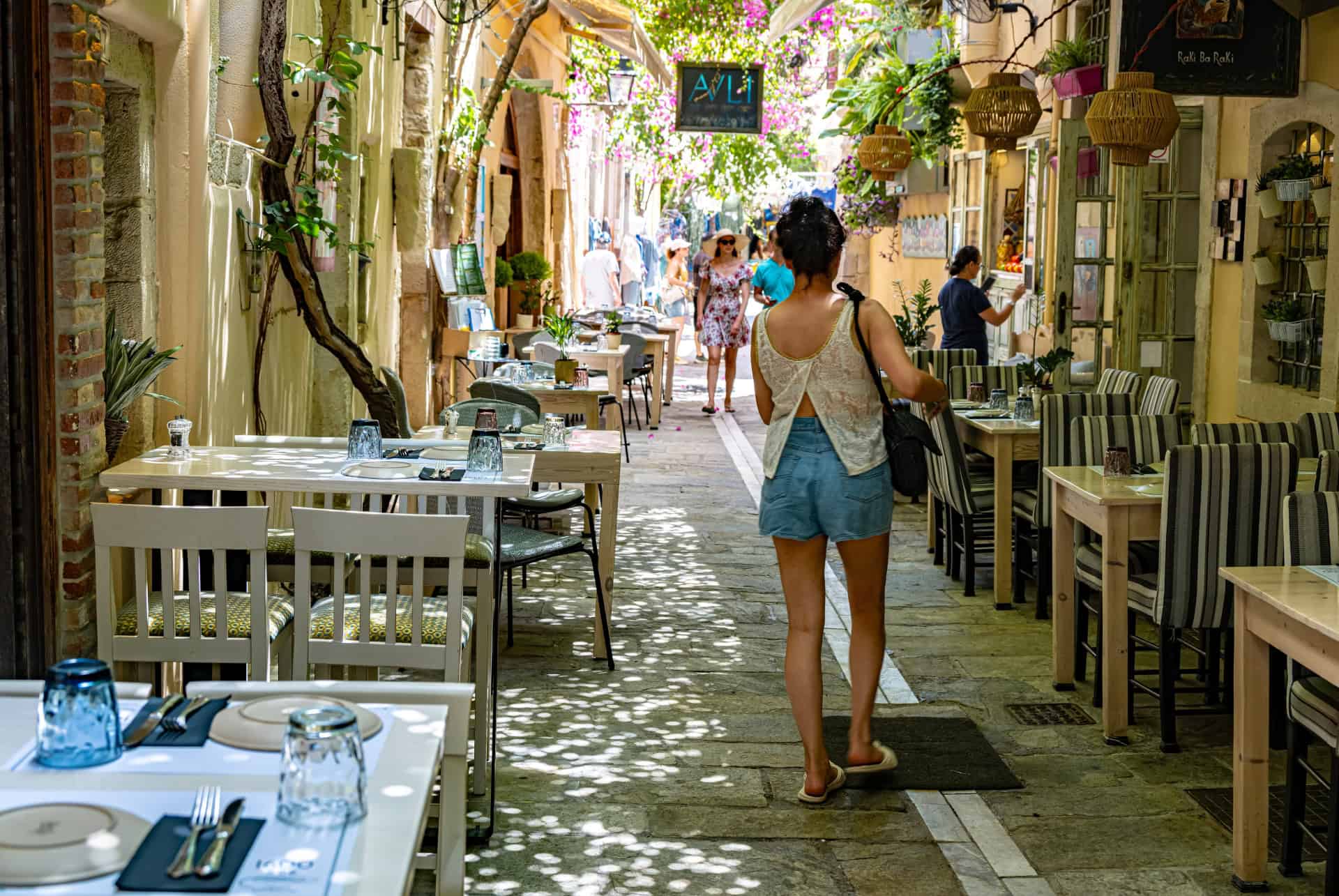 la crete en septembre rue de rethymnon
