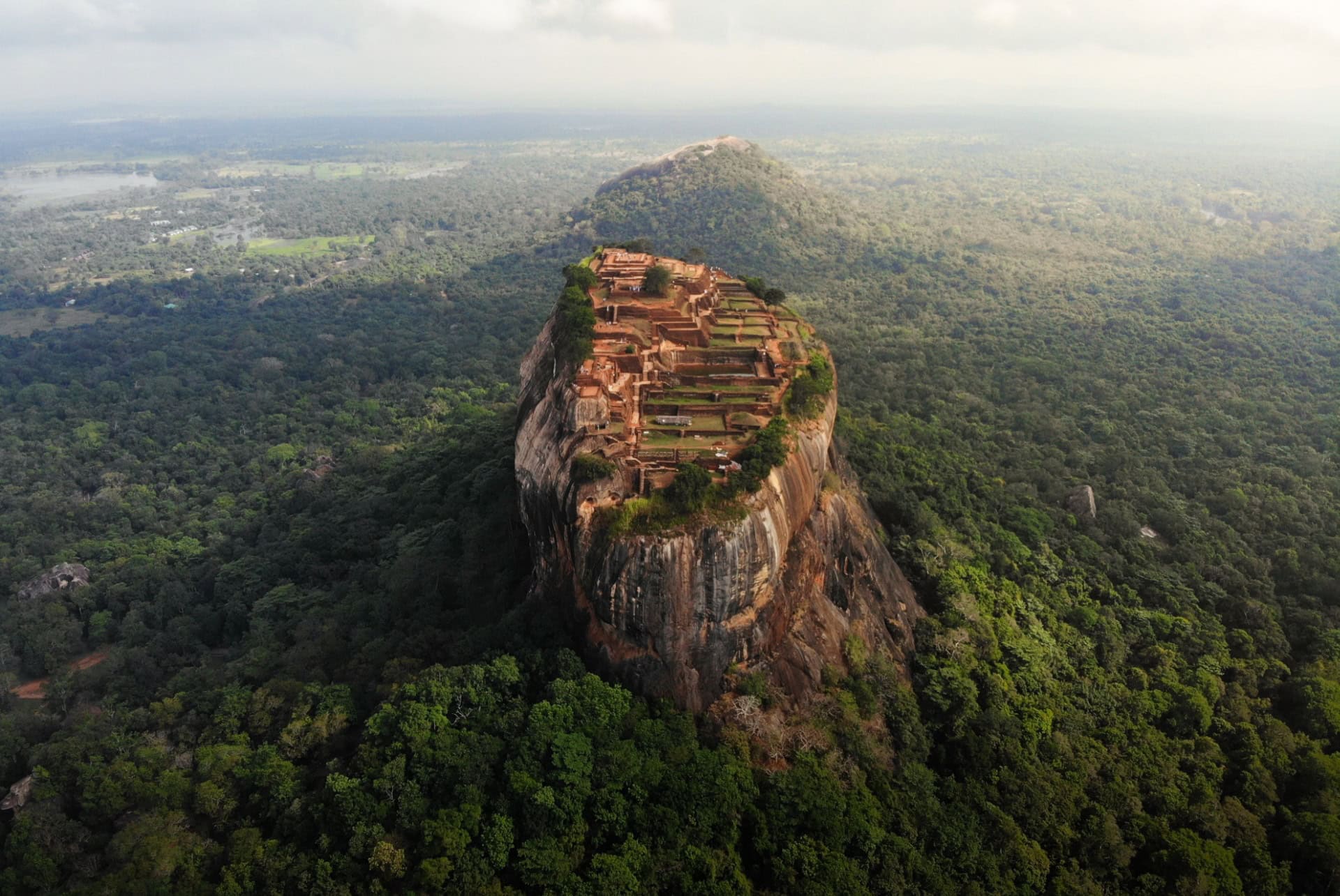 lion rock sri lanka septembre