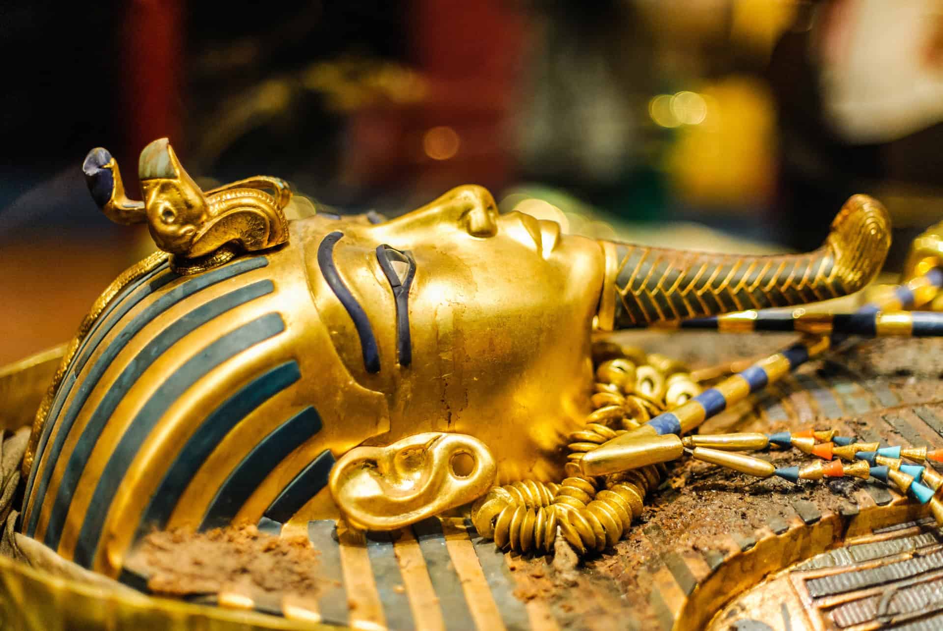 masque du pharaon toutankhamon