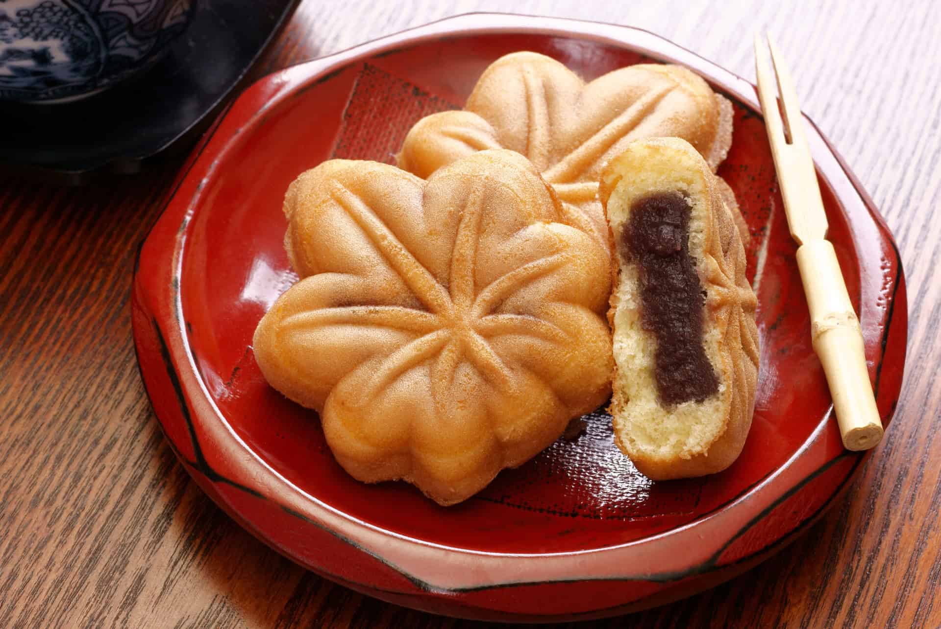 momiji manju