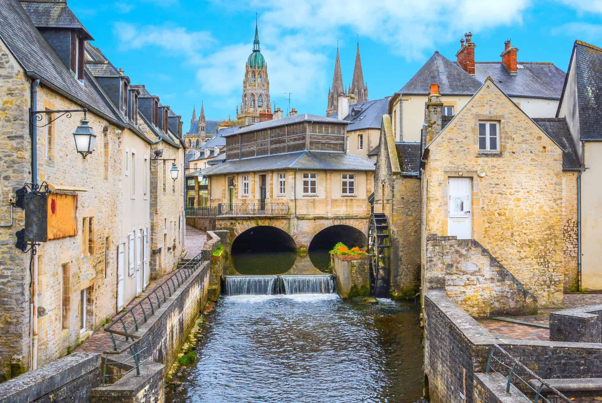 ou dormir pour voir les plages du debarquement bayeux