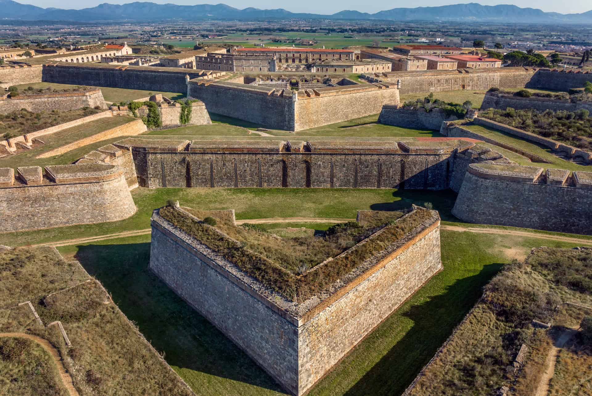 que faire a figueres chateau sant ferran