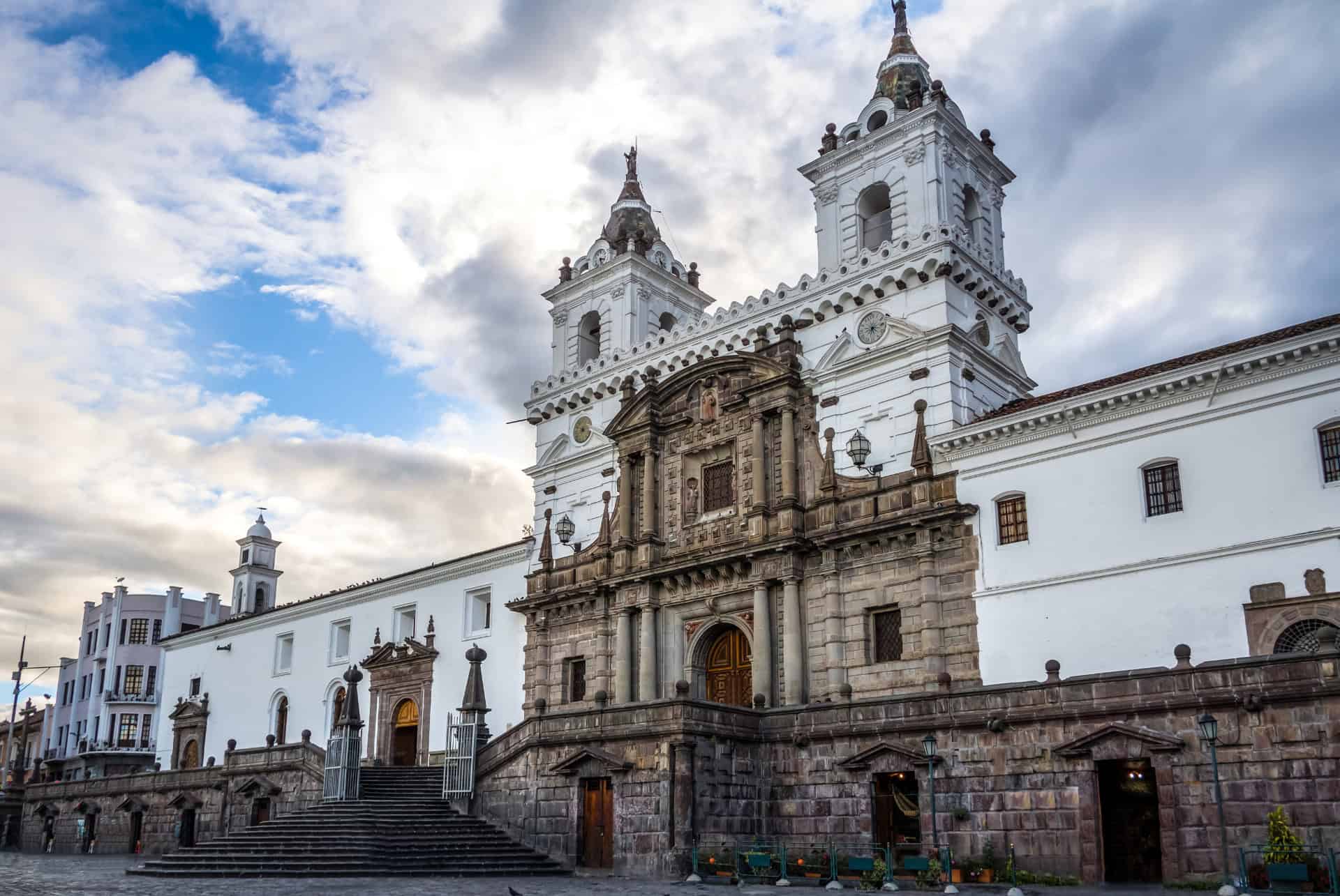 que faire en equateur eglise saint francois a quito