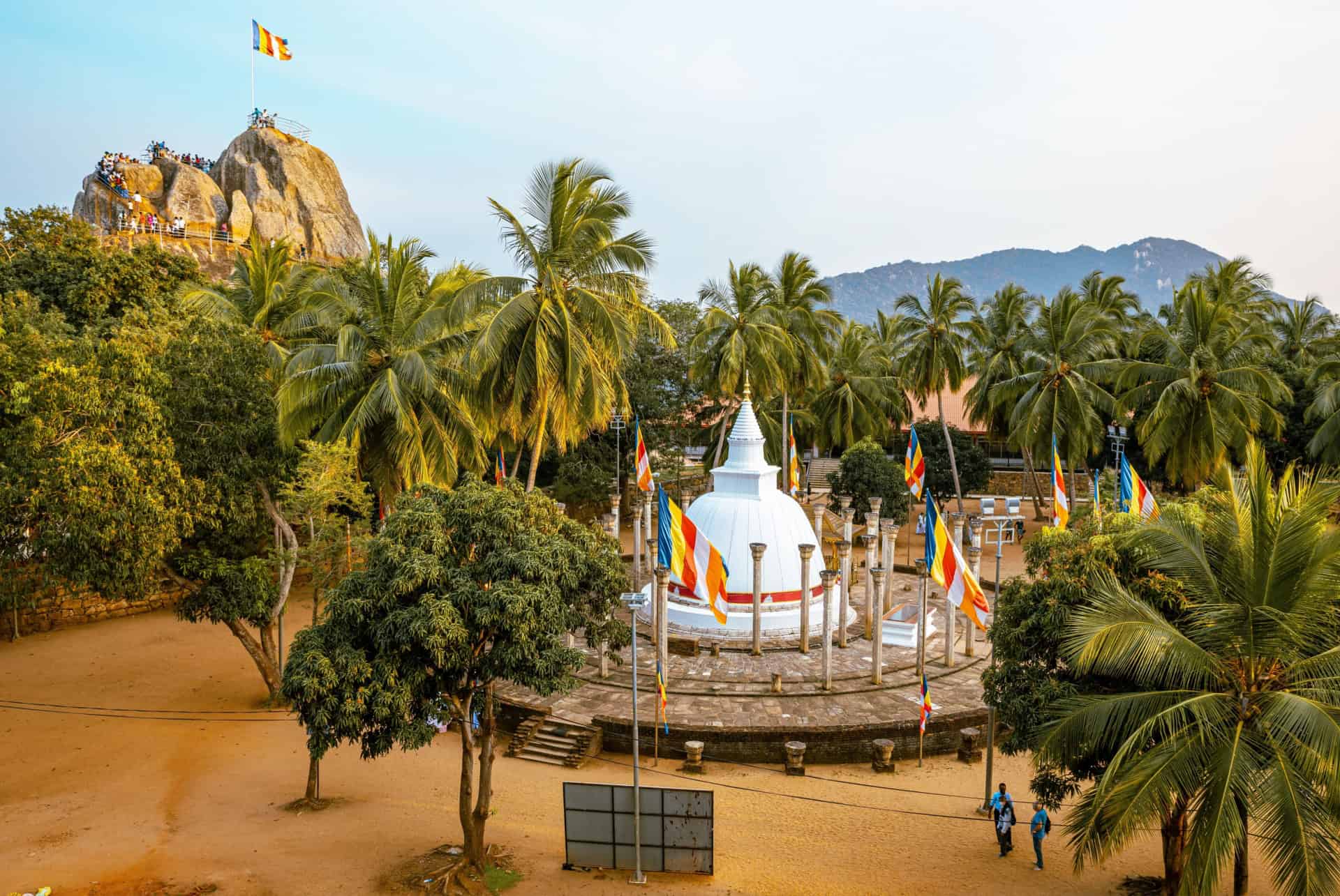 temple anuradhapura
