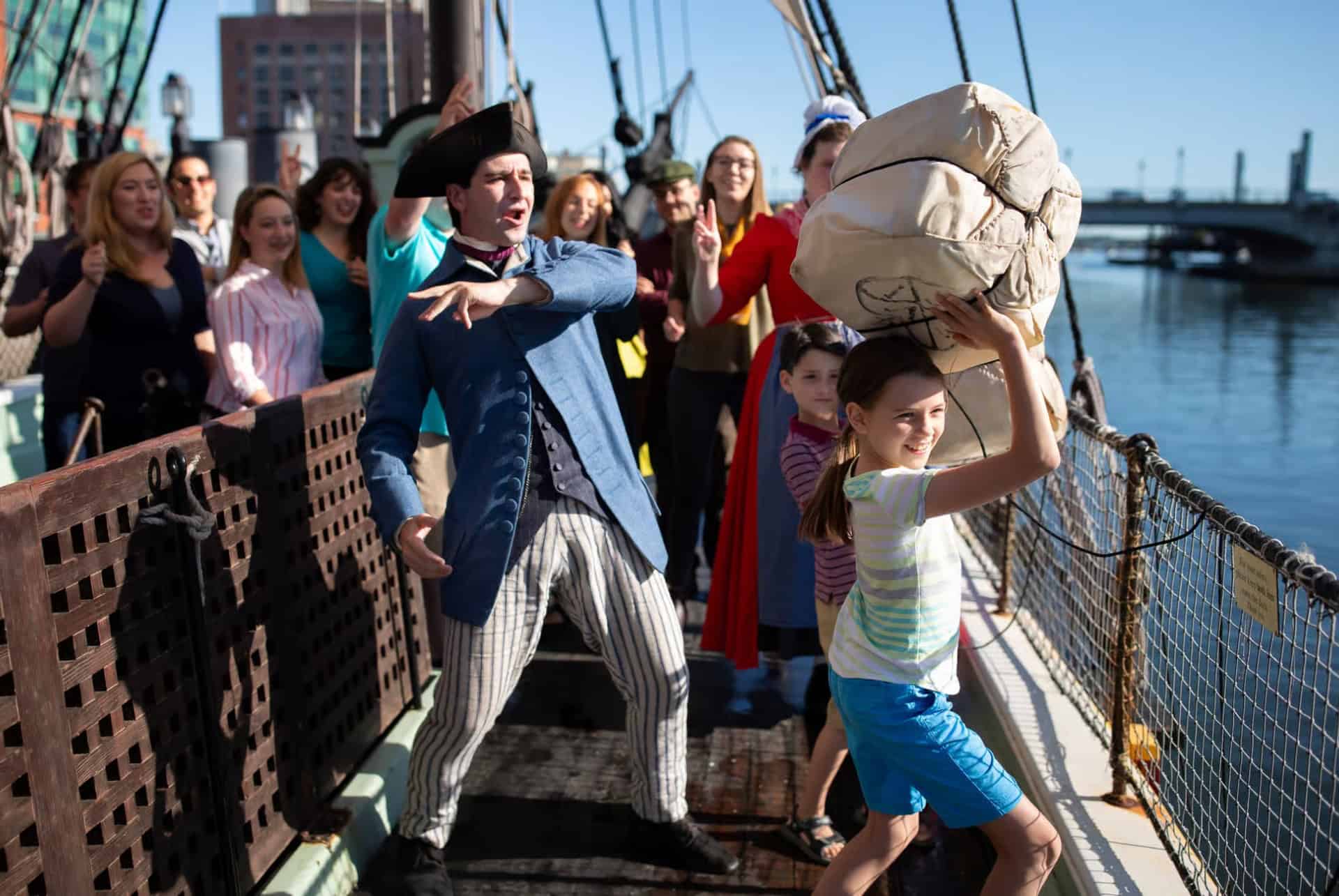 visiter boston experience interactive au musee et sur les navires de la boston tea party