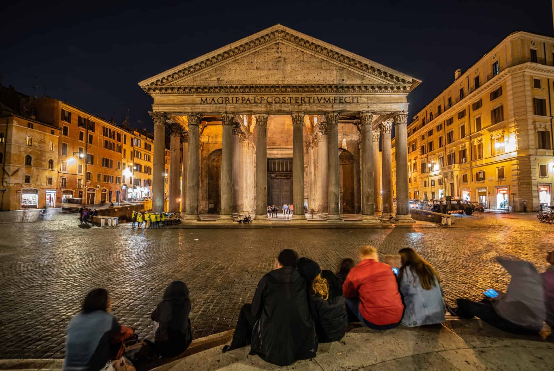 visiter rome de nuit