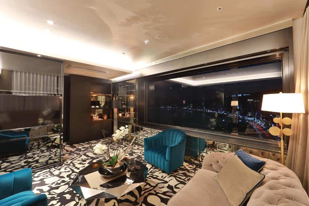 best louis hamilton hotel busan