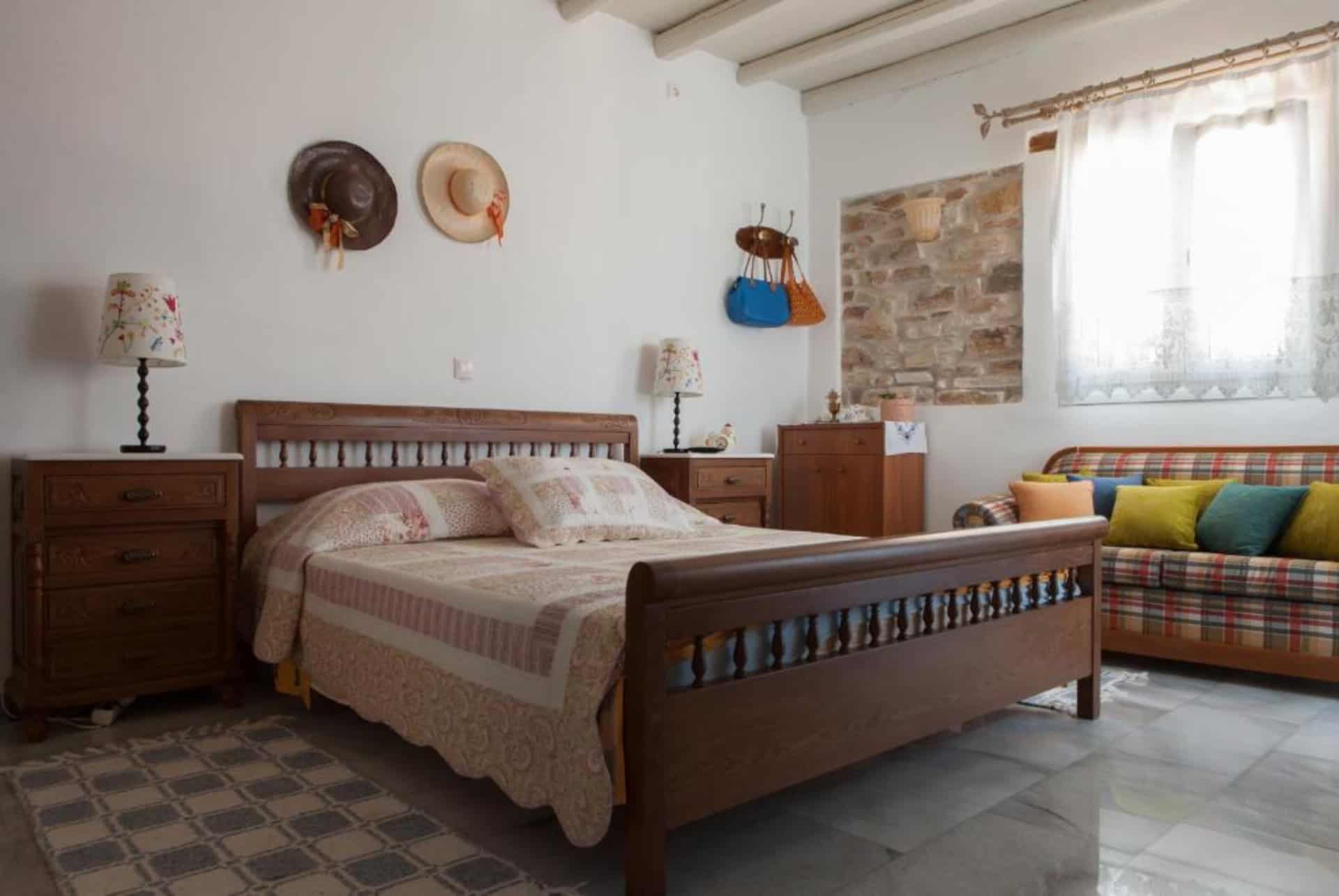 ergina summer resort antiparos