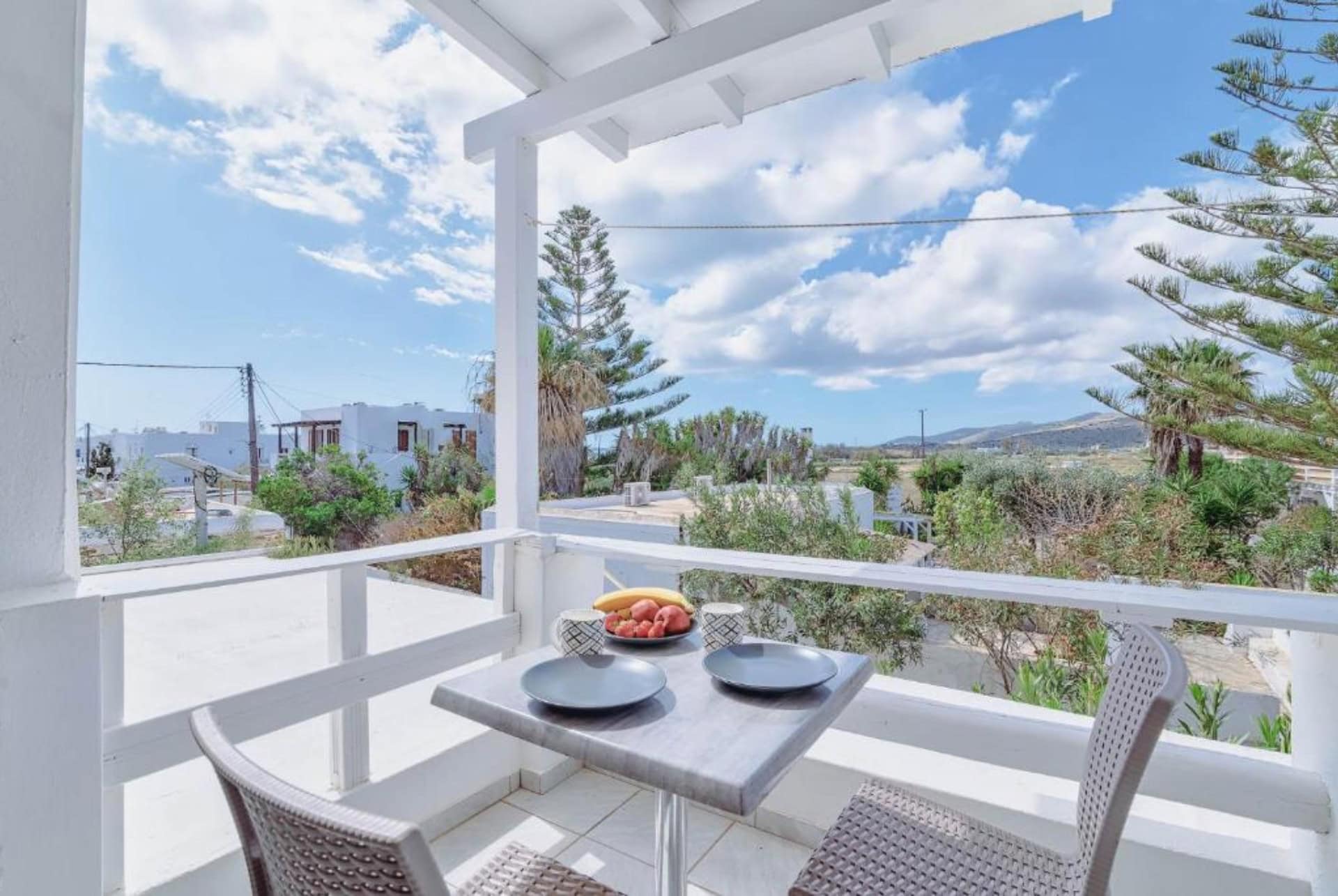 pavlos place antiparos