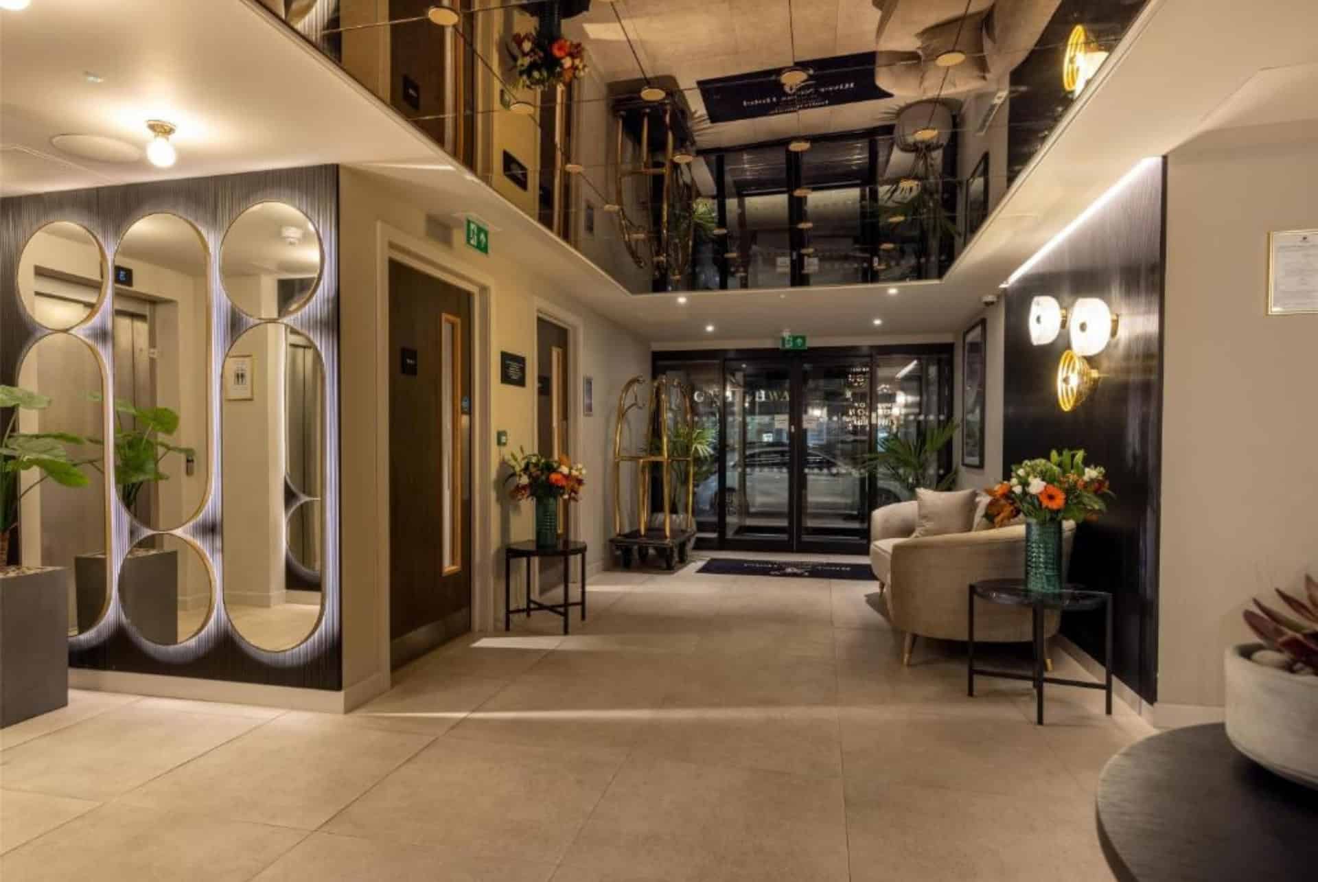 river ness hotel reception