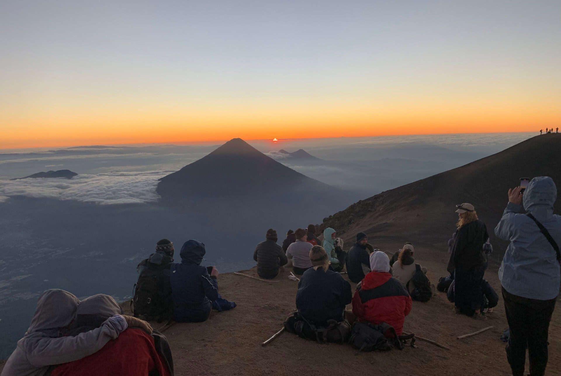 ascension volcan acatenango guatemala ascension volcan acatenango guatemala