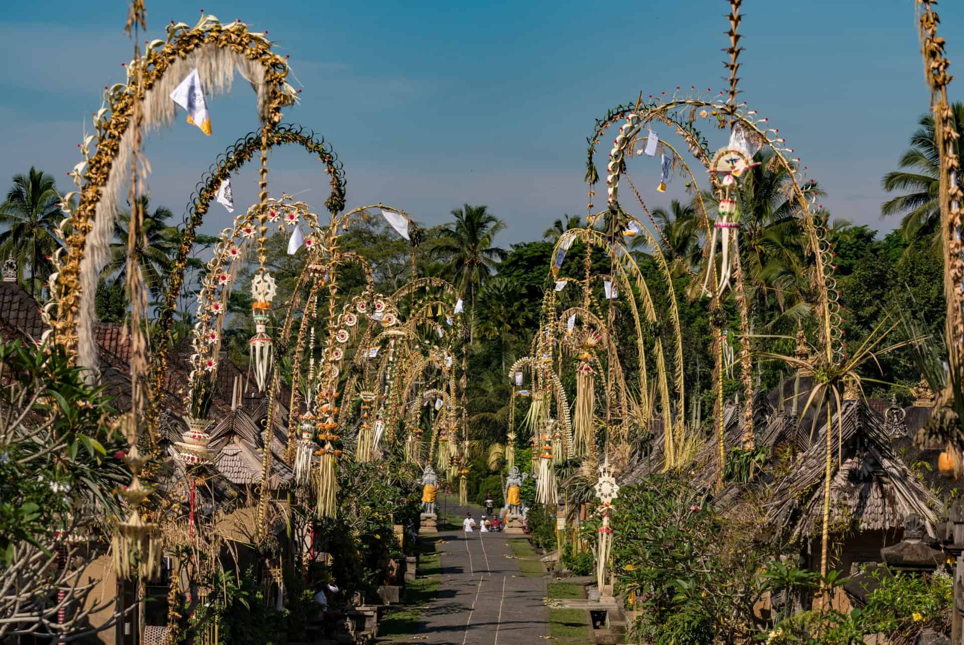 bali en novembre evenement galungan