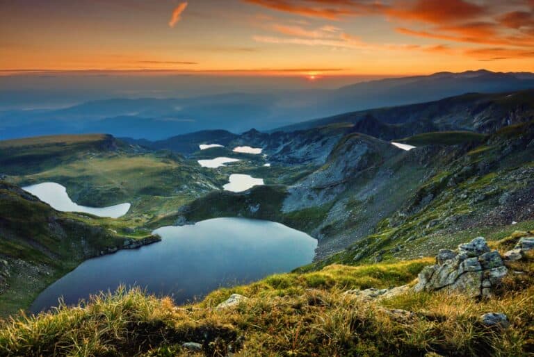 Depuis Sofia : Excursion aux 7 lacs et au monastère de Rila
