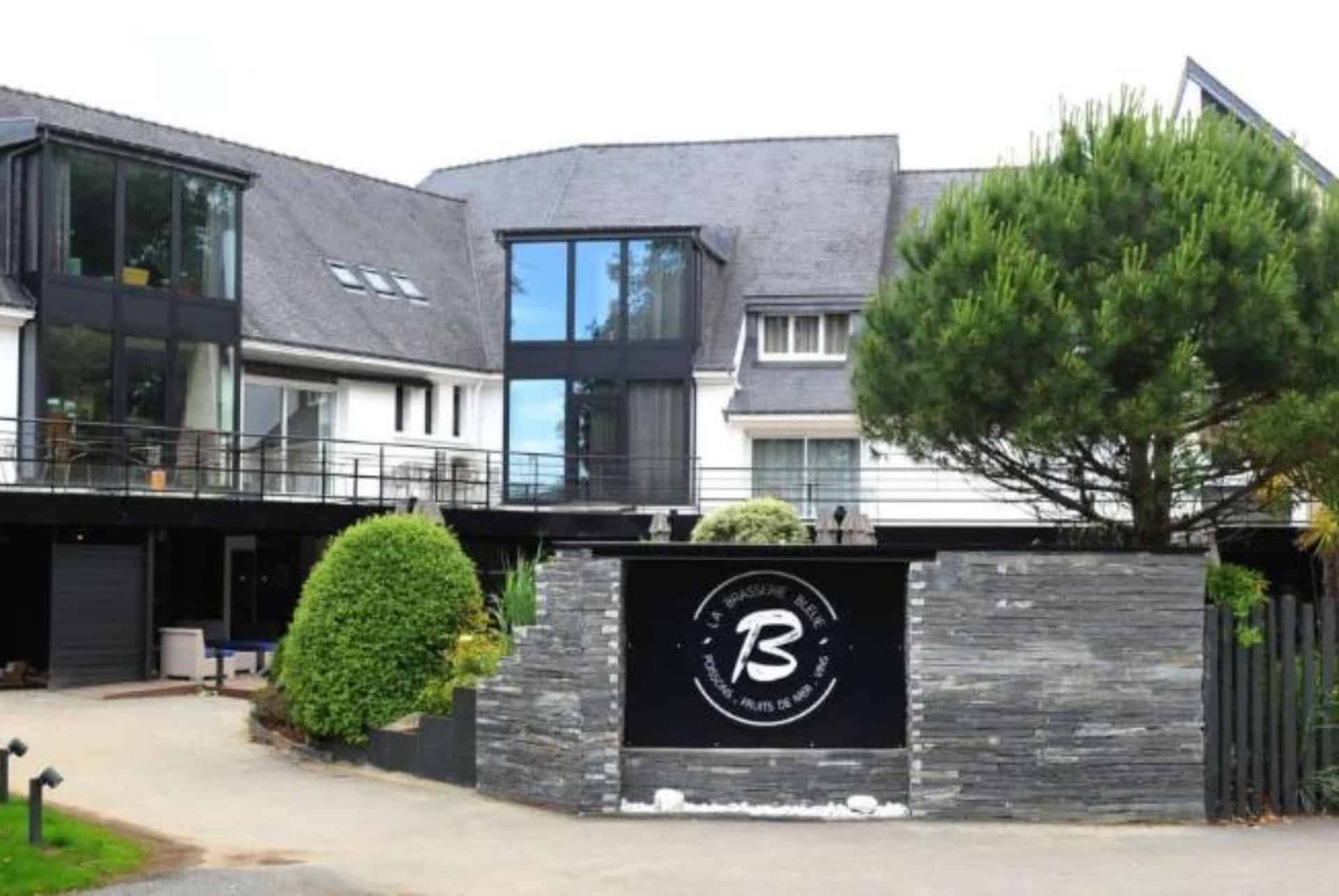logis golfe hotel
