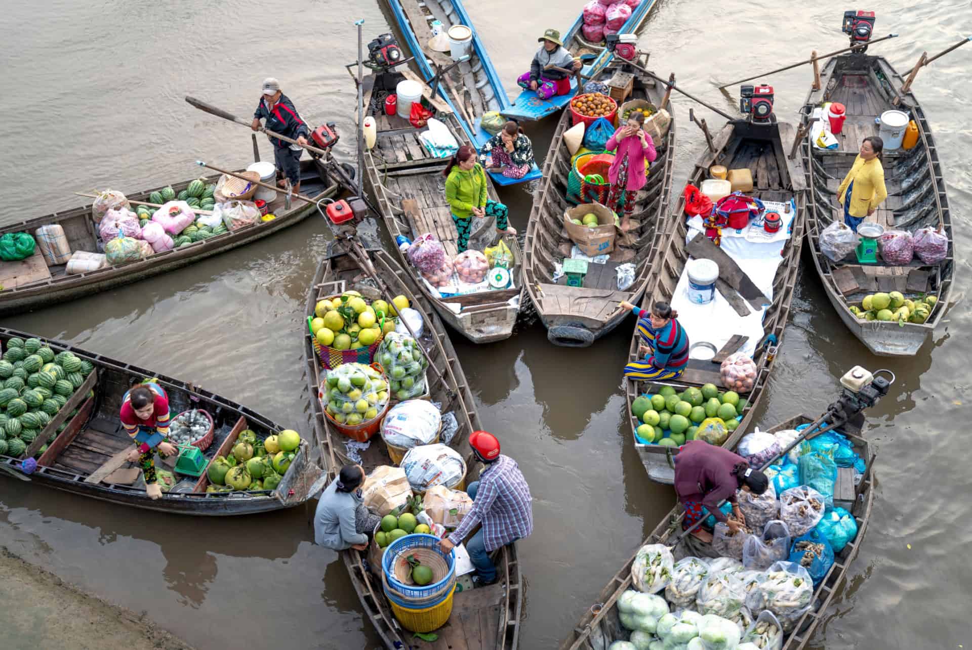 marche flottant vietnam en novembre