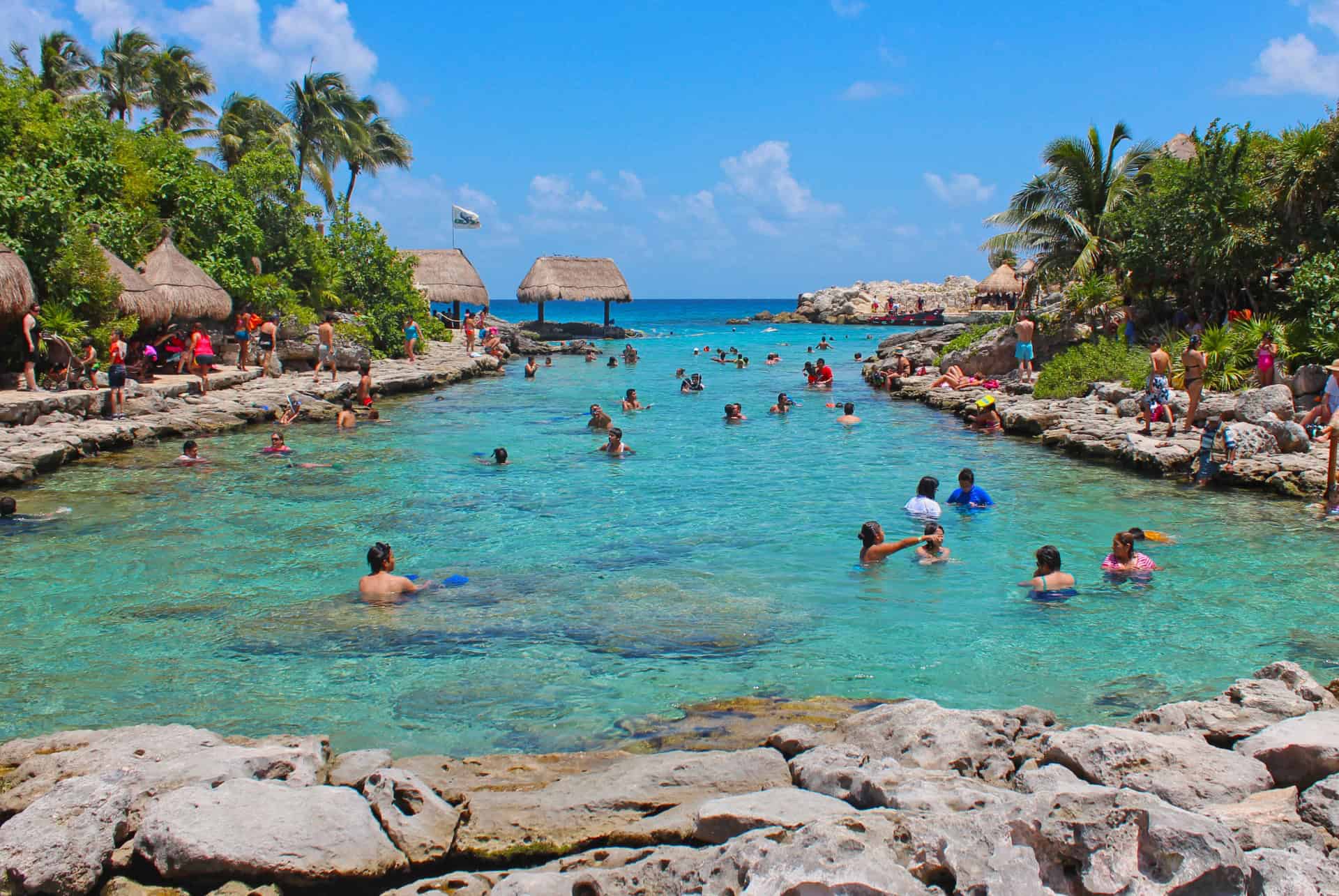 mexique en novembre plage a xcaret au sud de cancun