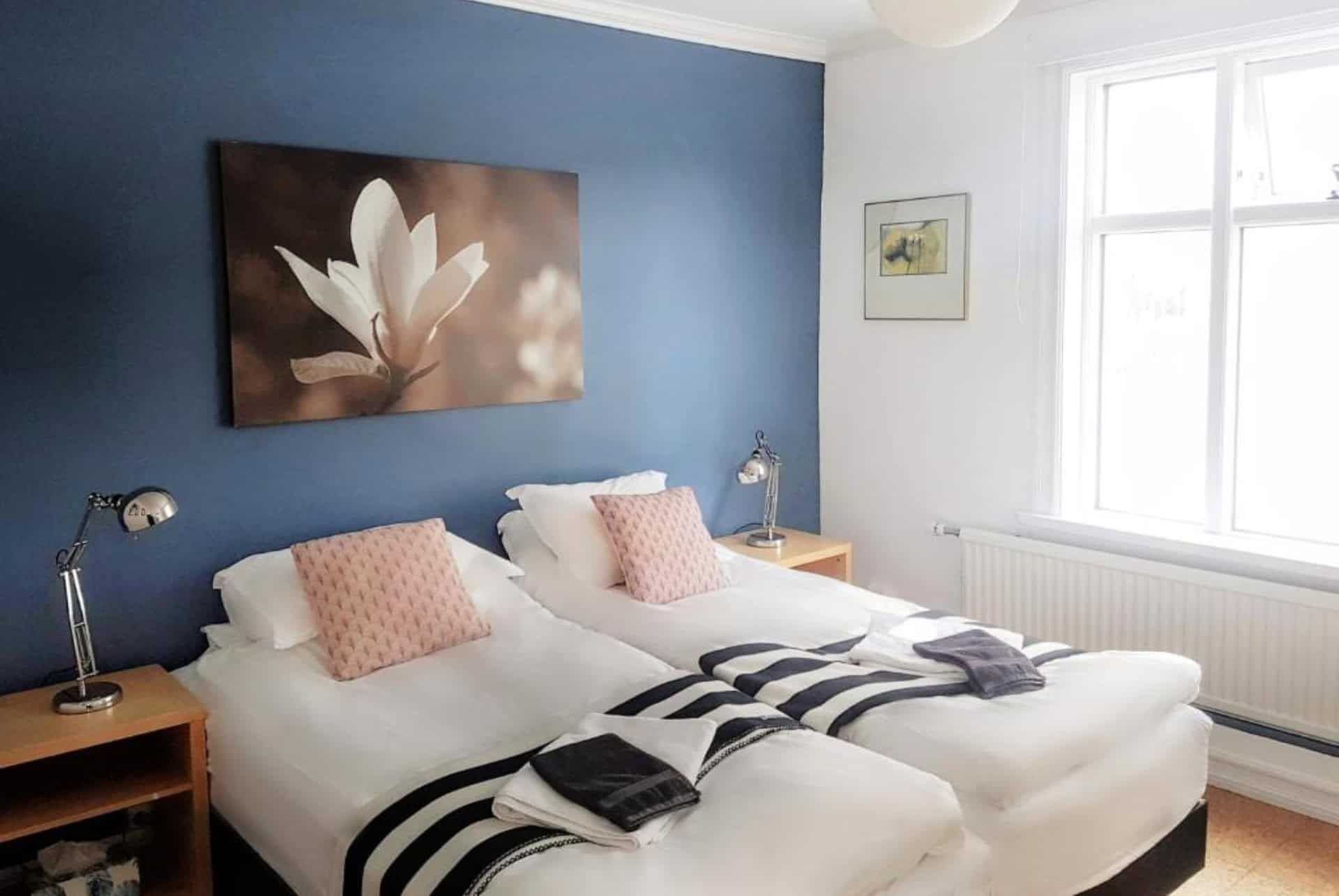 refurinn reykjavik guesthouse