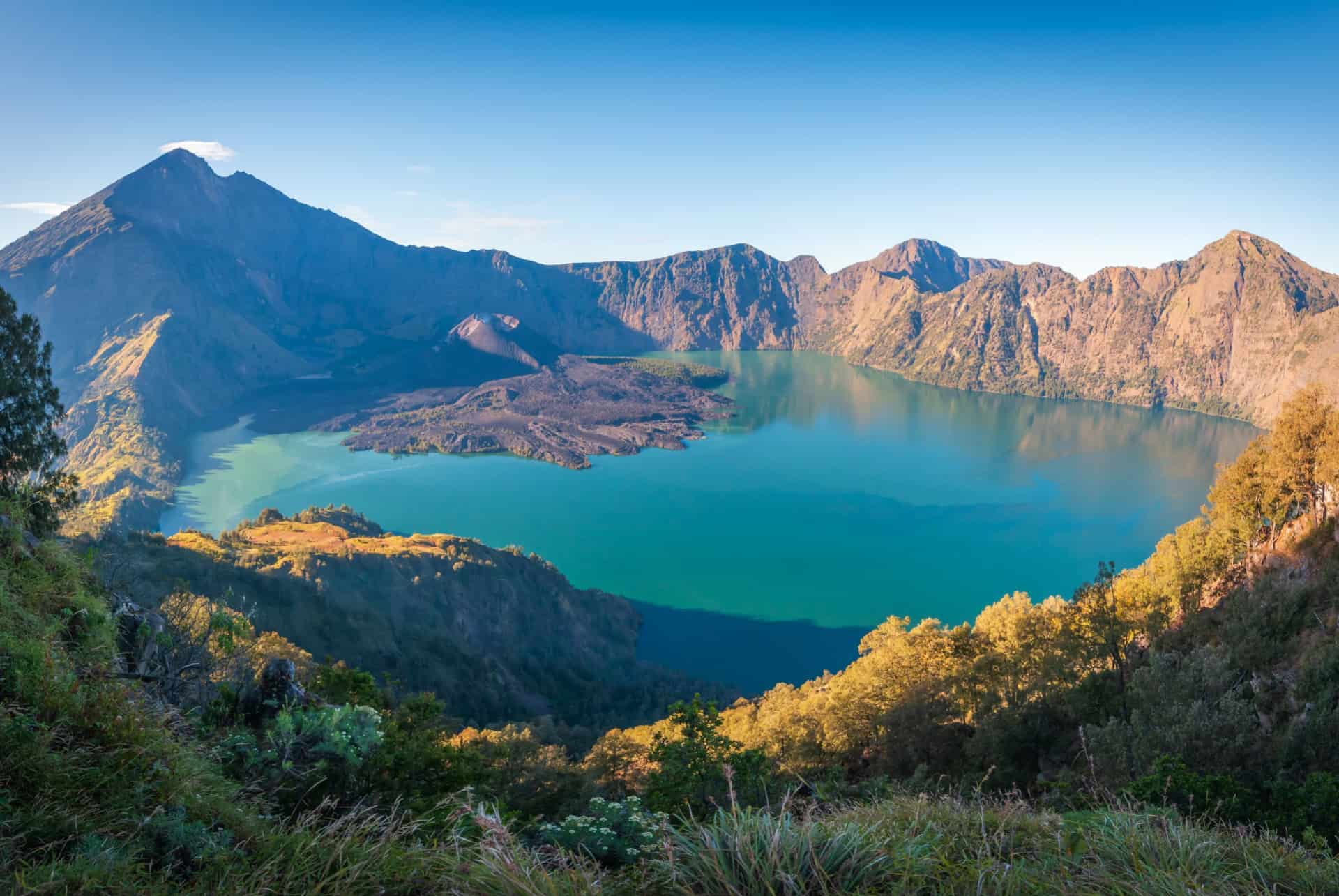 trek mont rinjani