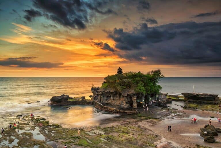 Visite guidée de Tanah Lot au coucher de soleil