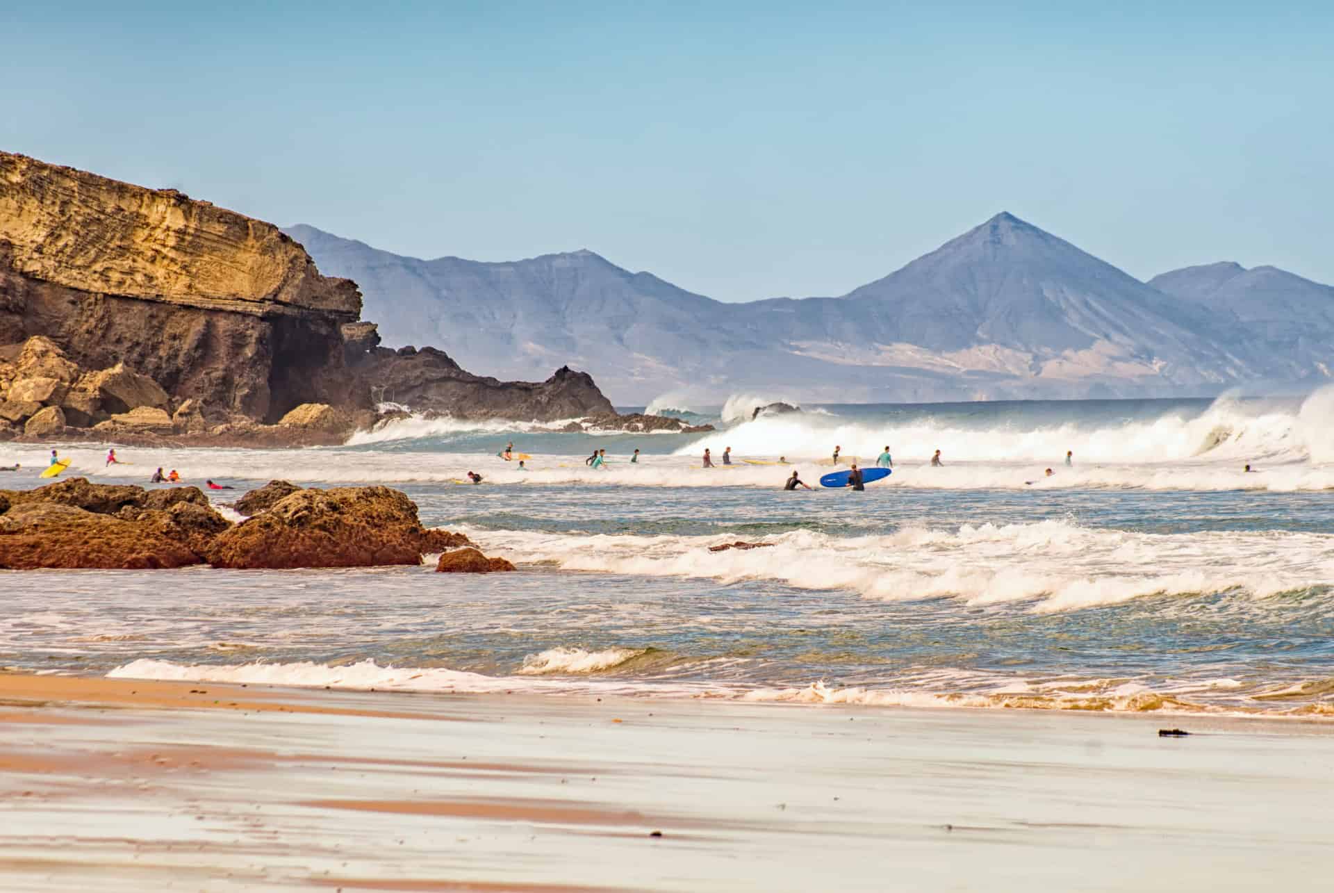 la pared ou dormir a fuerteventura