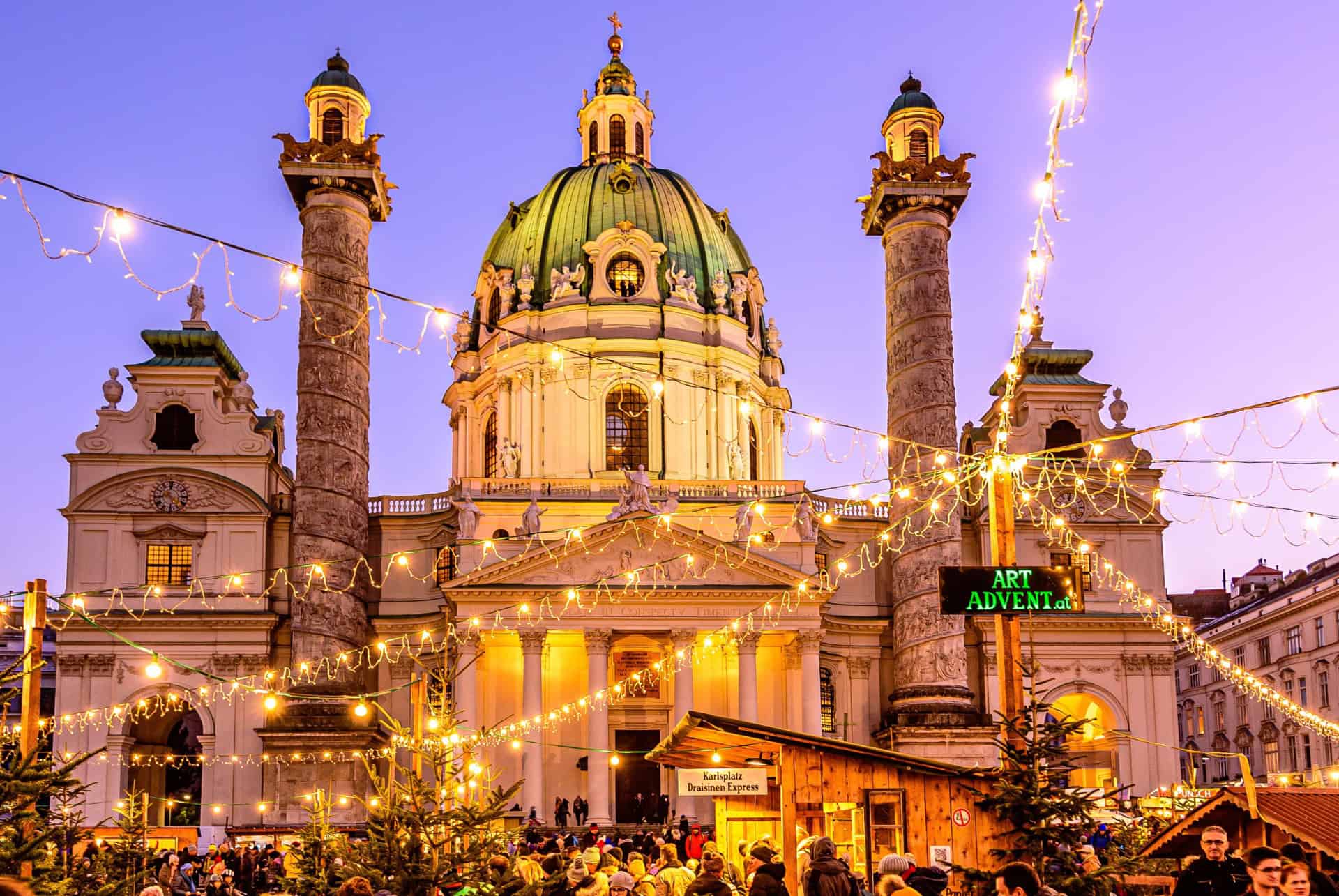 marche noel sur la karlsplatz