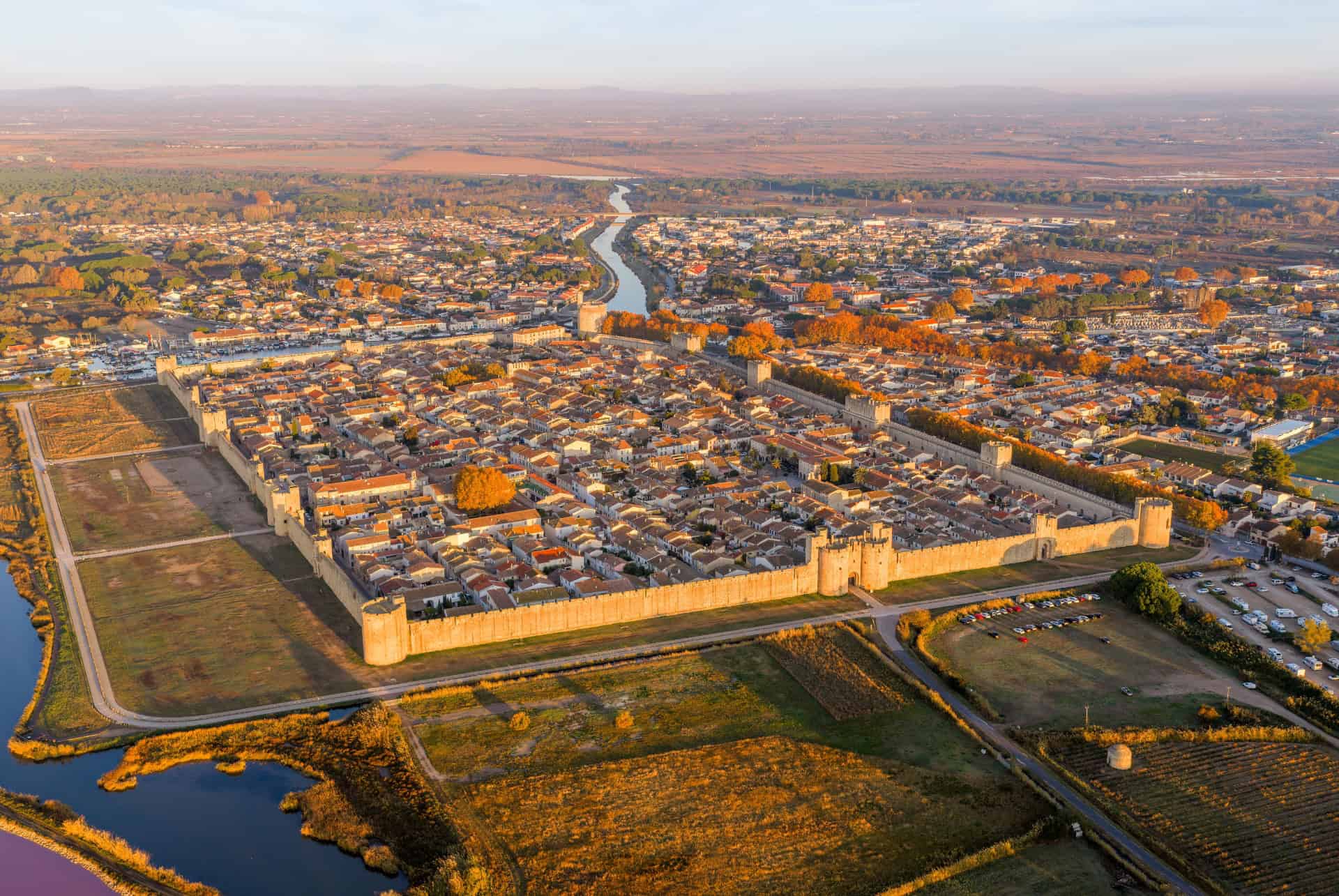 aigues mortes camargue
